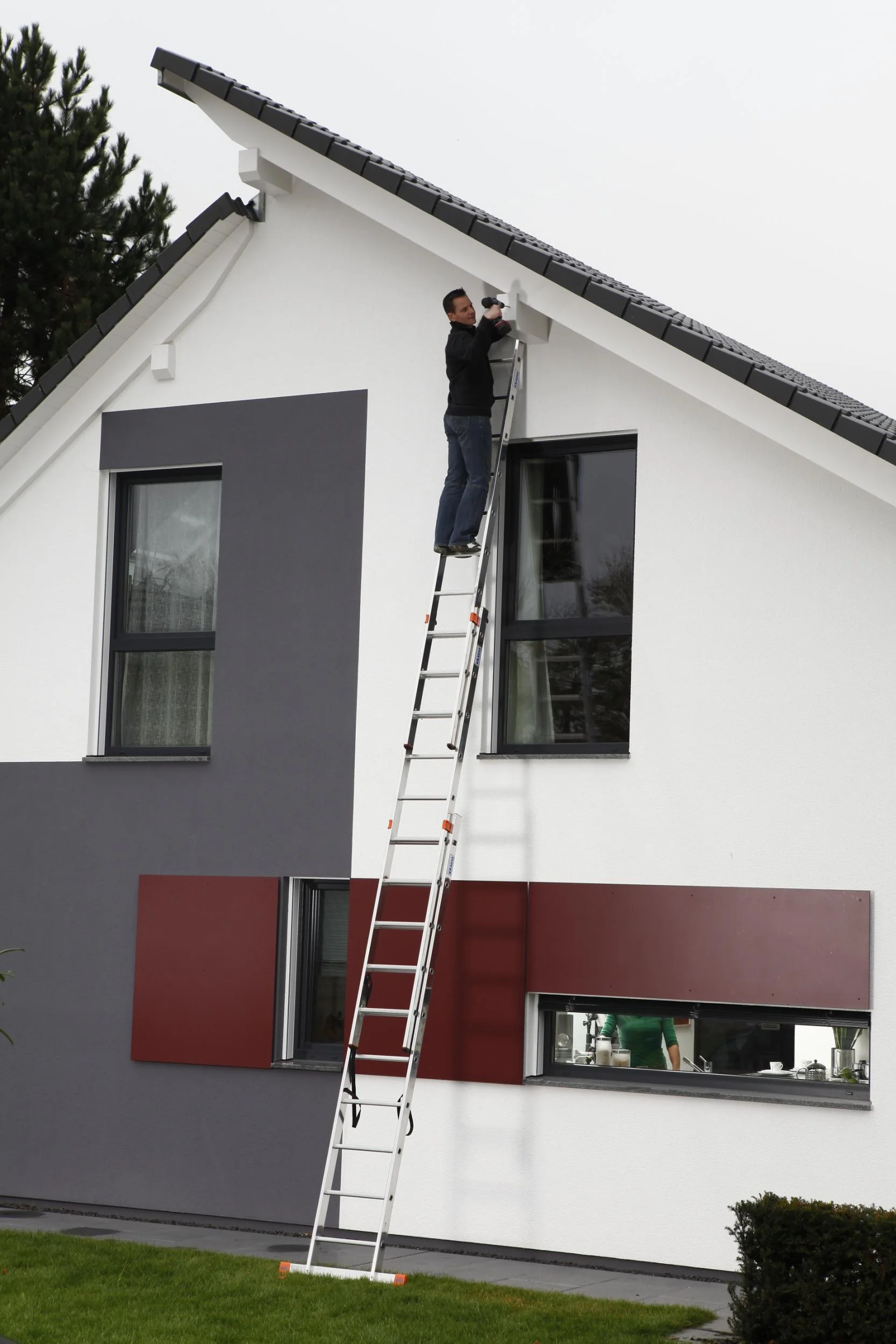 Tribilo Sprossen-Vielzweckleiter 3-teilig, 3 x 10 Sprossen - 5