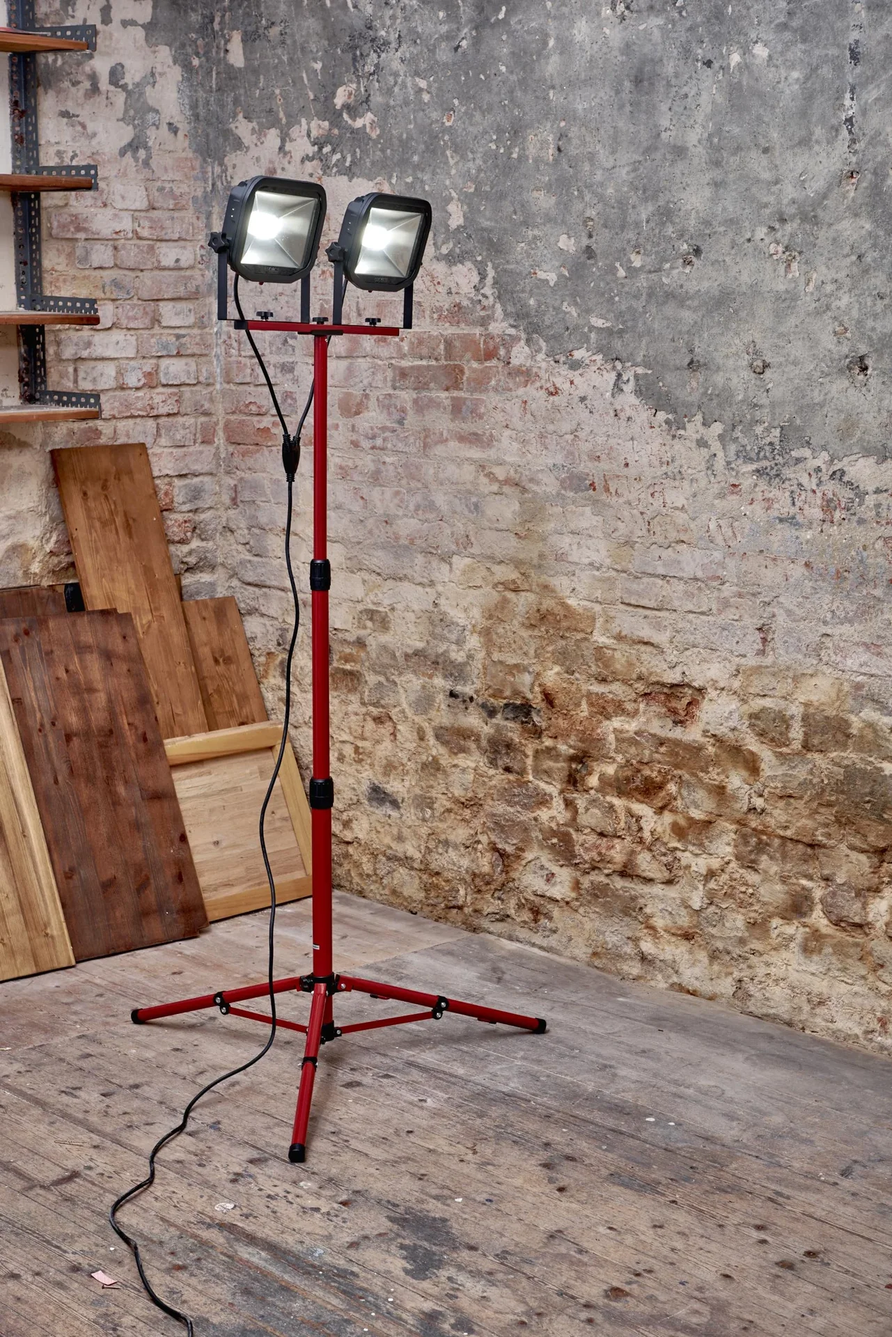 Stativstrahler 2 x 3000 Lumen 5000 K 3 m Kabel Y - Verbindung - 4