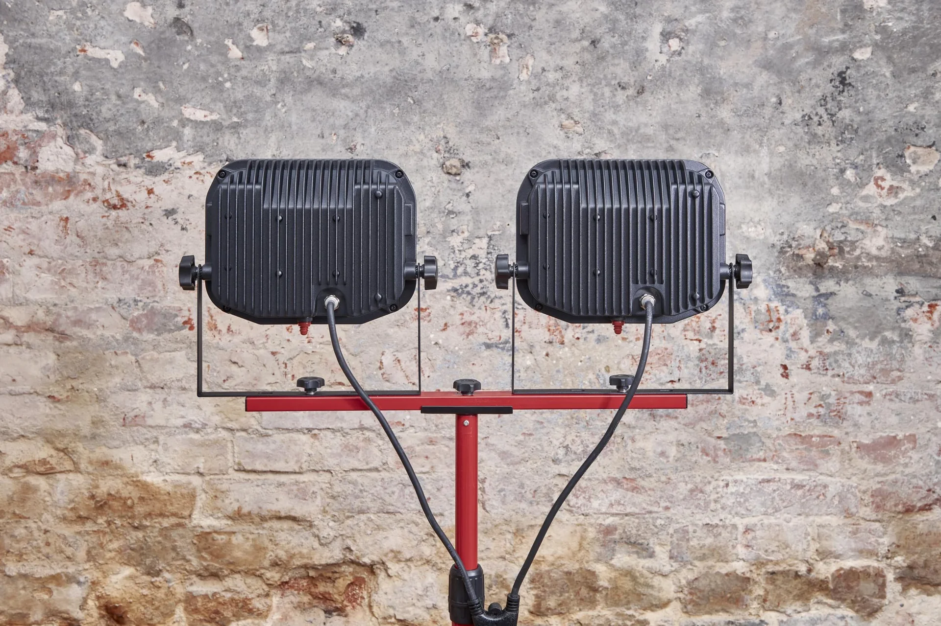 Stativstrahler 2 x 3000 Lumen 5000 K 3 m Kabel Y - Verbindung - 6