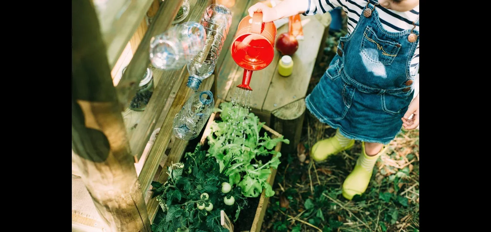 Discovery Küche   Outdoor-Spielküche für Kinder aus Holz, Pflanzkübel, Malscheibe, Windspiel, natur - 8