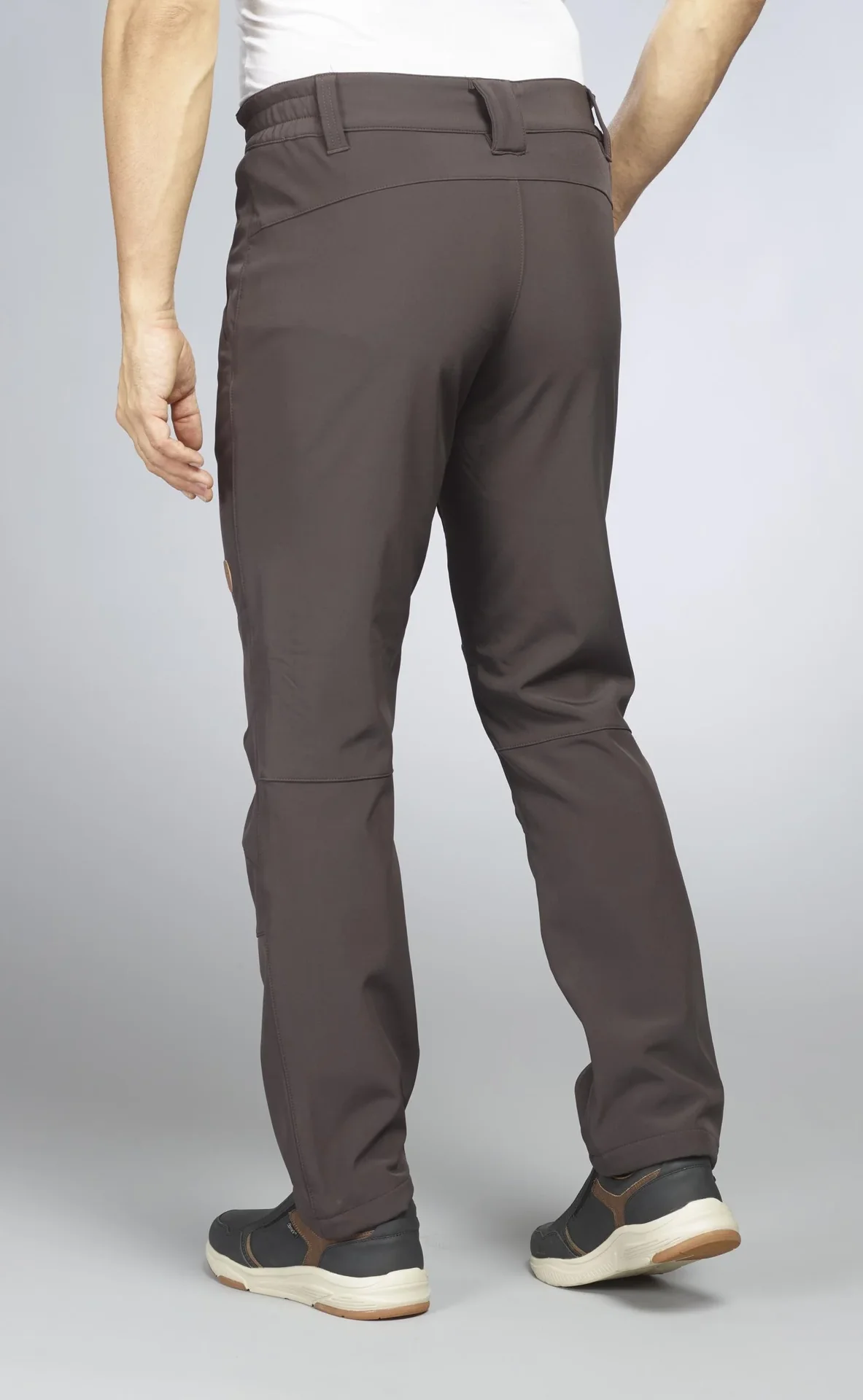 Outdoorhose mit Futter, Farbe braun, Gr.48 - 1