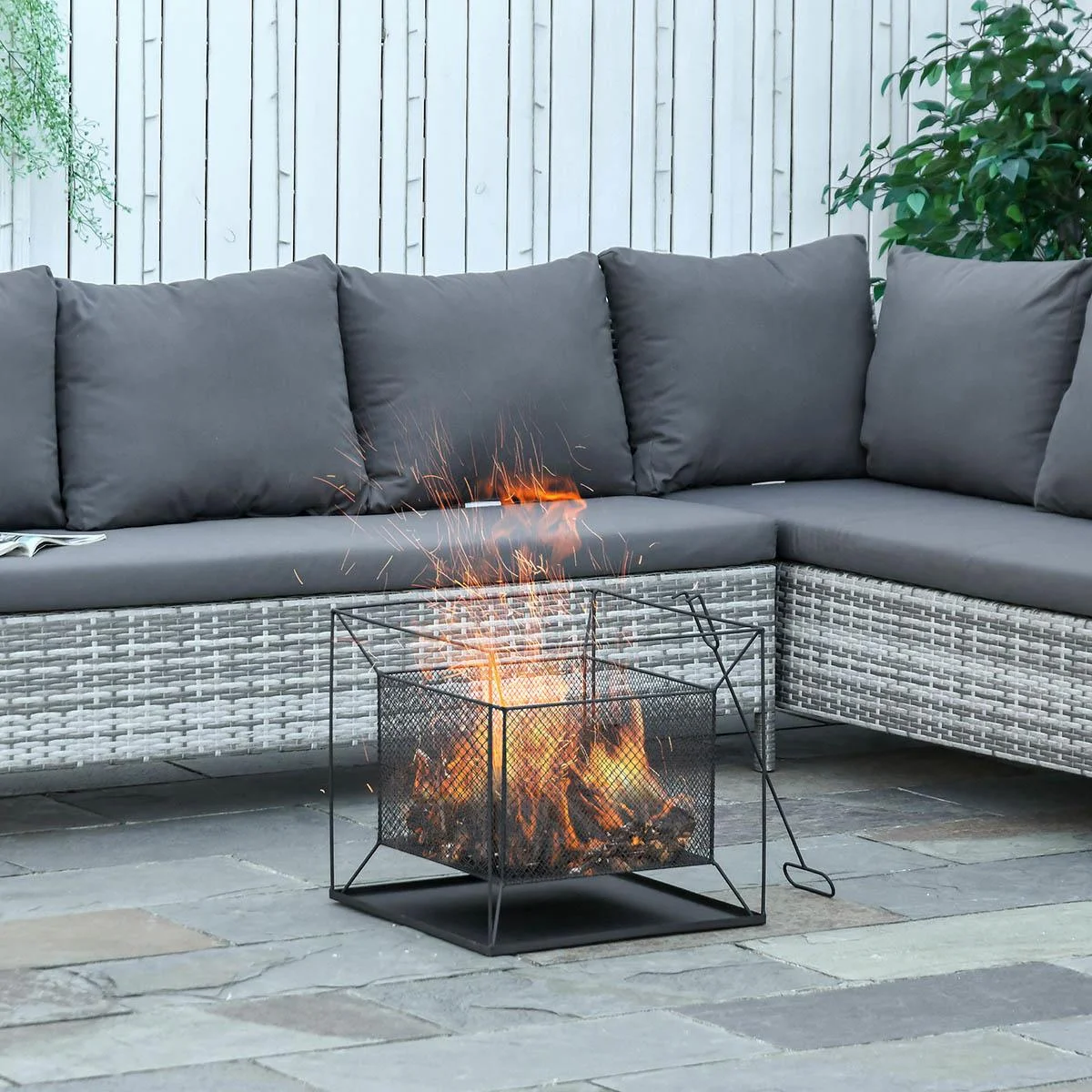 Feuerkorb modern schwarz 45 x 45 x 43 cm - 3
