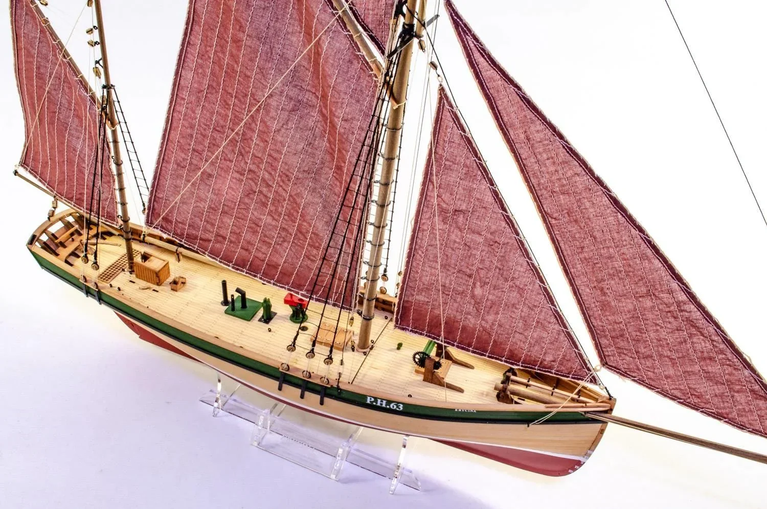 Bausatz Erycina - Plymouth Trawler im Maßstab 1:64 - 0