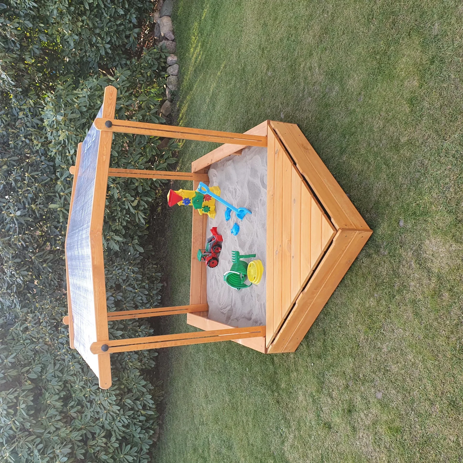 Sandkasten "MULTI" + Bugbox + Sonnendach - 1