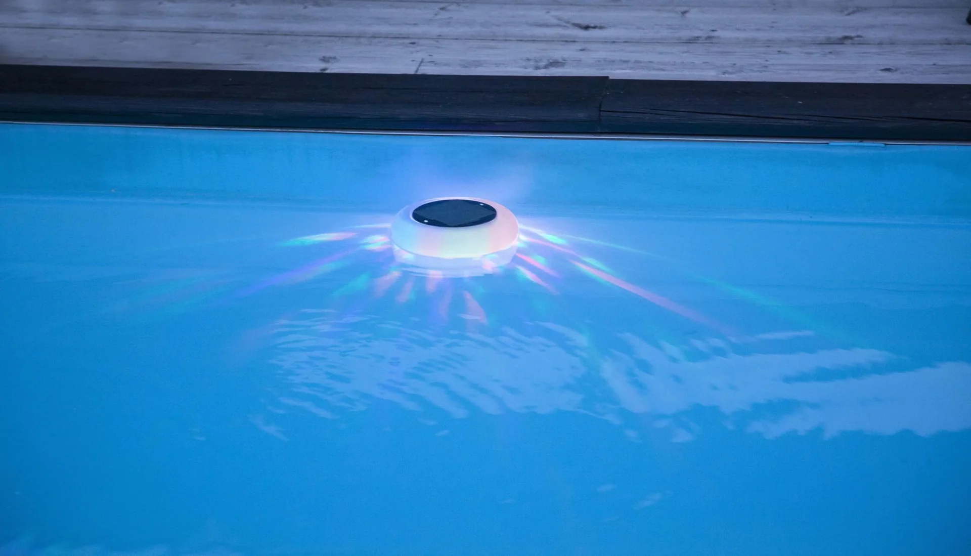 Solar LED Poollicht - 1