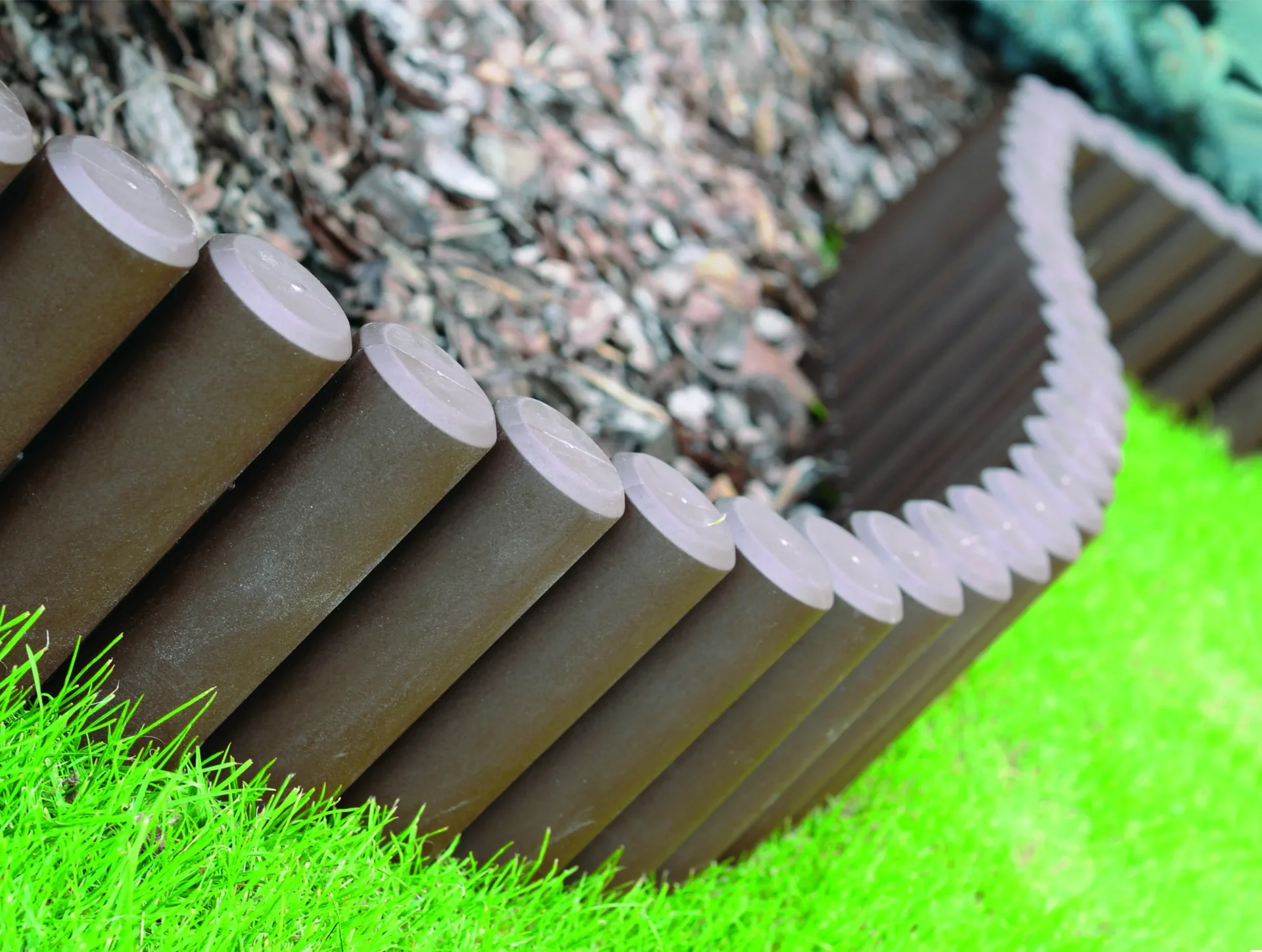 Beeteinfassung PALISADE, braun - 10 Stück - 2,7 m - 0