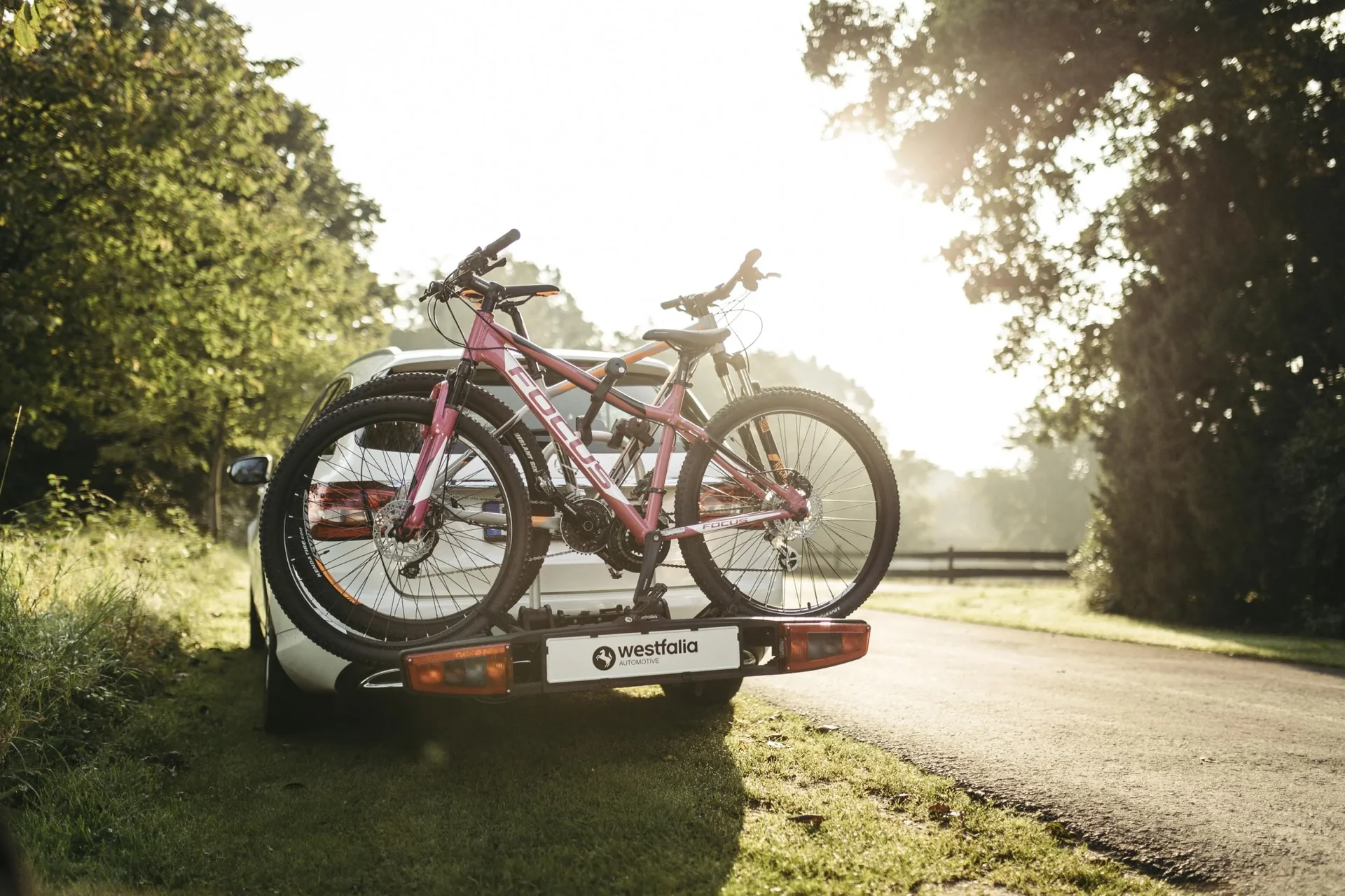 Fahrradträger ´bikelander´ für 2 Fahrräder E-Bike-fähig für die Anhängerkupplung - 0