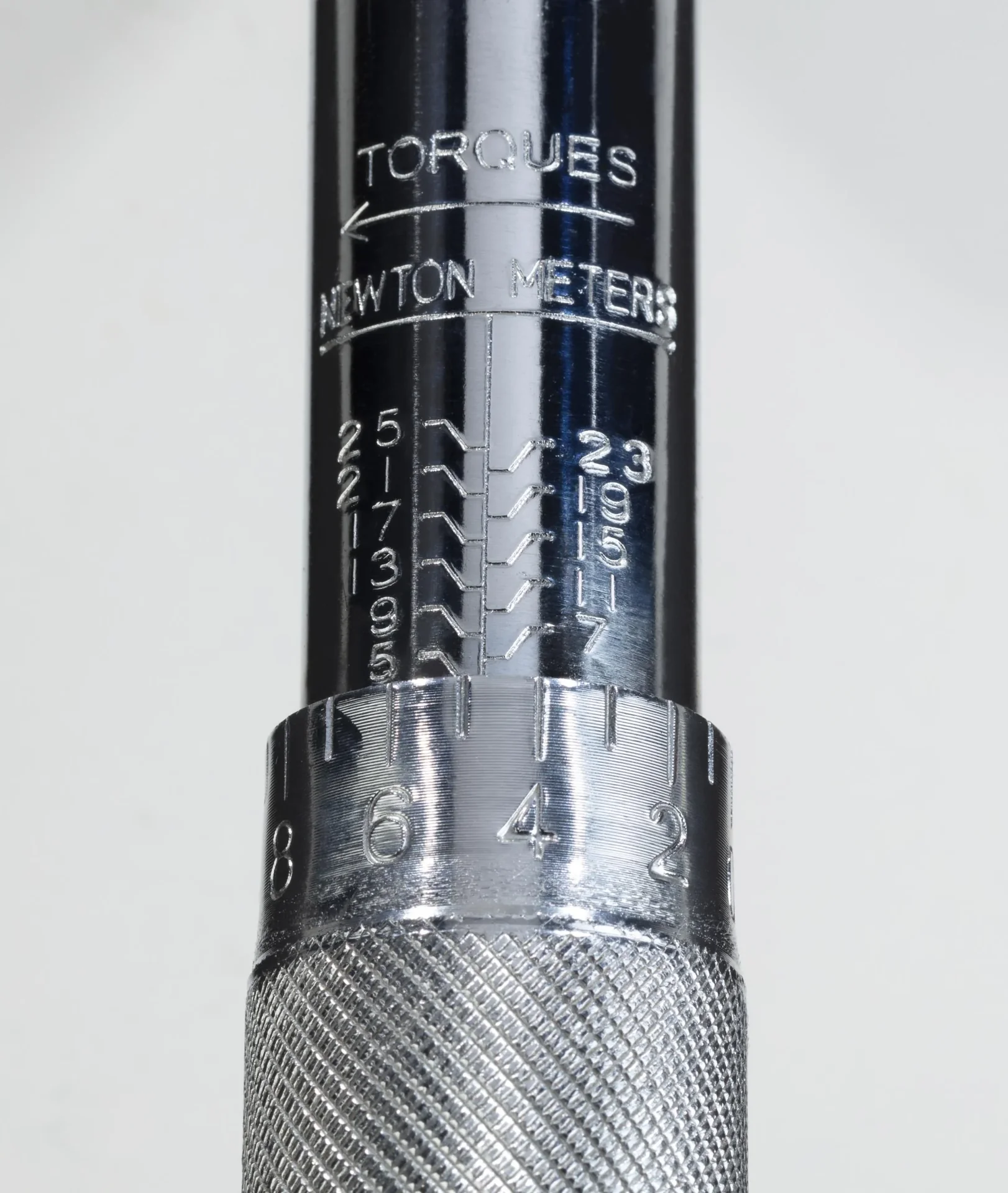 Drehmomentschlüssel 1/4", 5 - 25 Nm - 3