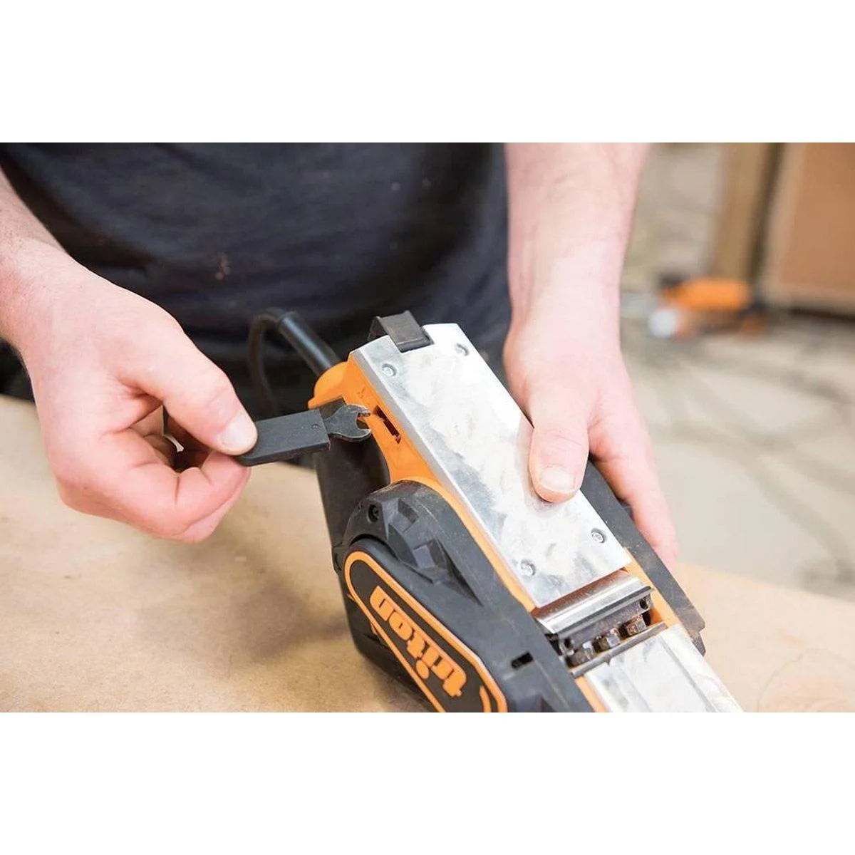 Mini-Hobelmaschine - 450W - 60 mm - 6 Positionen - 7