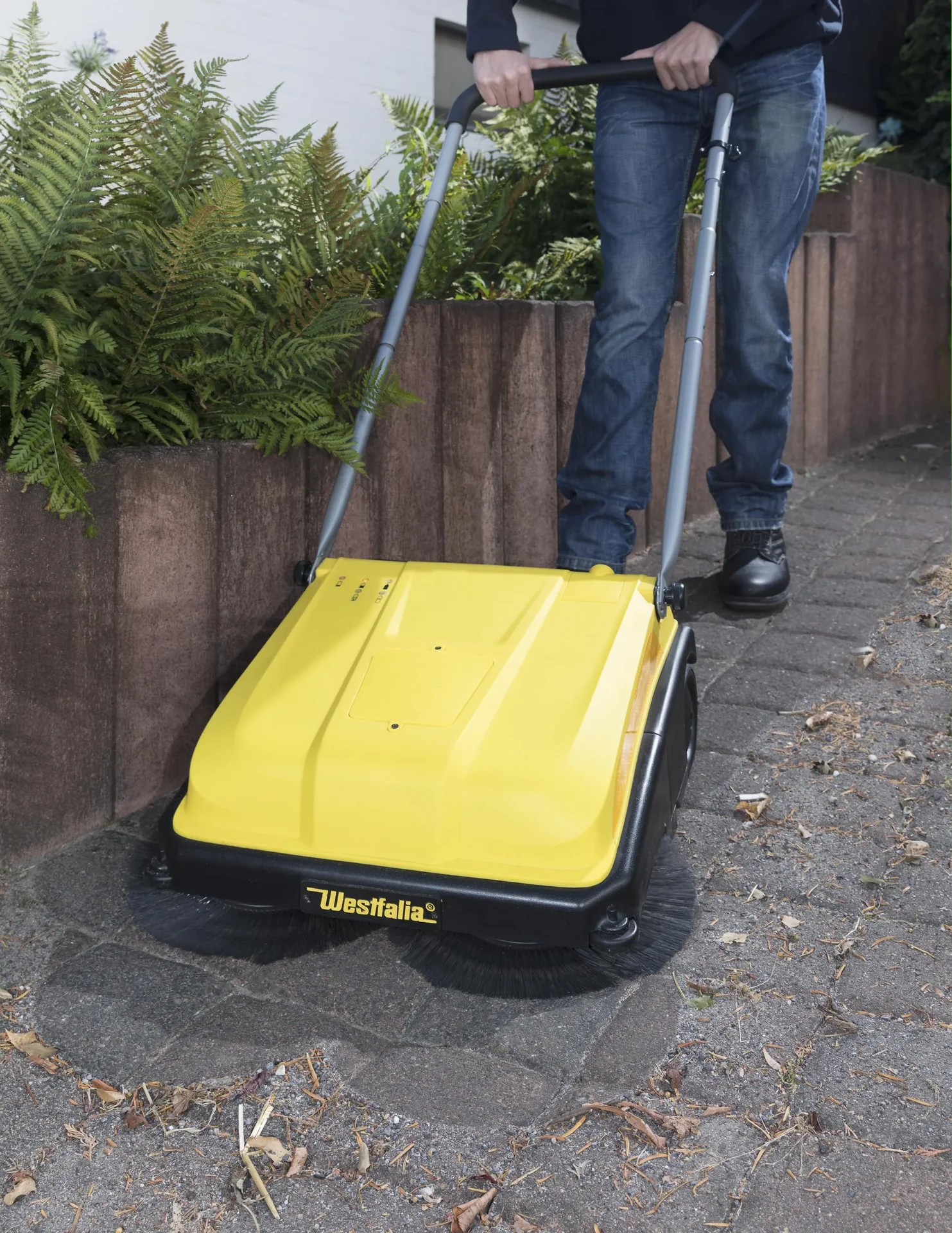 Hybrid Kehrmaschine - 3
