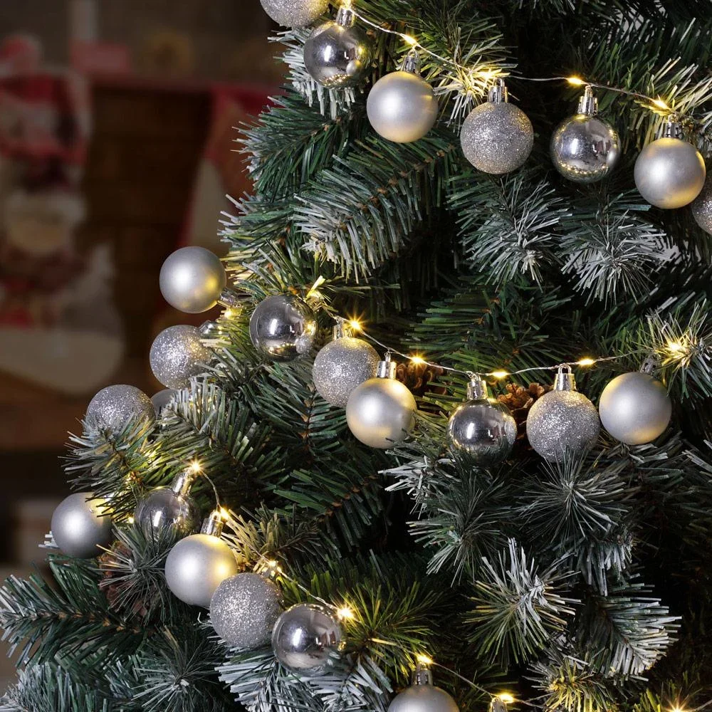 Christbaumbeleuchtung / Festbeleuchtung / Weihnachtsbeleuchtung - mit Weihnachtskugeln - 40 LED - 2 m - Silber - 1