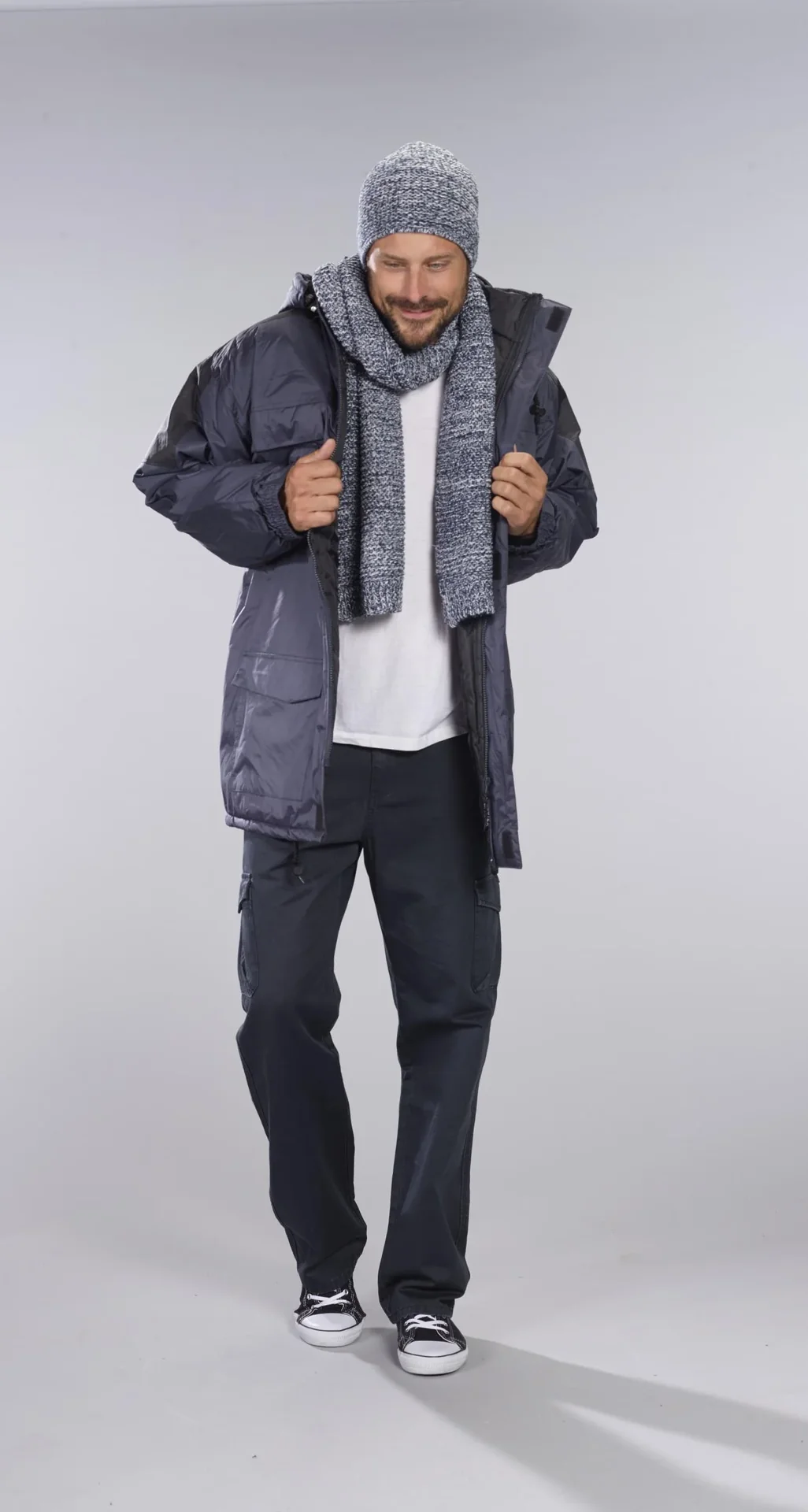 Thermoparka mit Kapuze, Farbe marine/schwarz, Gr. M - 0