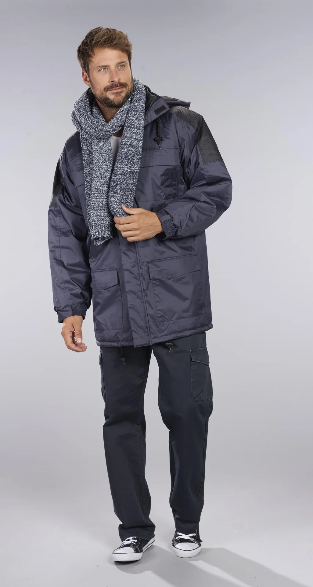 Thermoparka mit Kapuze, Farbe marine/schwarz, Gr. M - 10