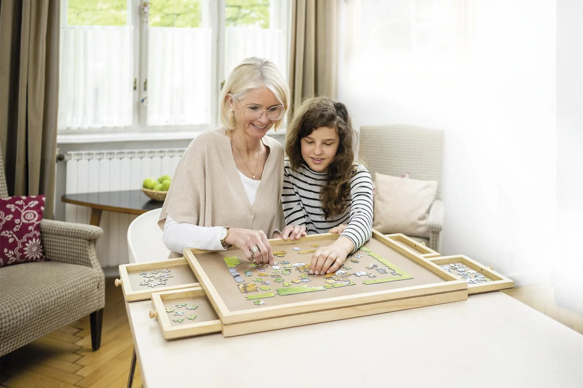 Puzzle Tisch mit 4 Schubladen - 1