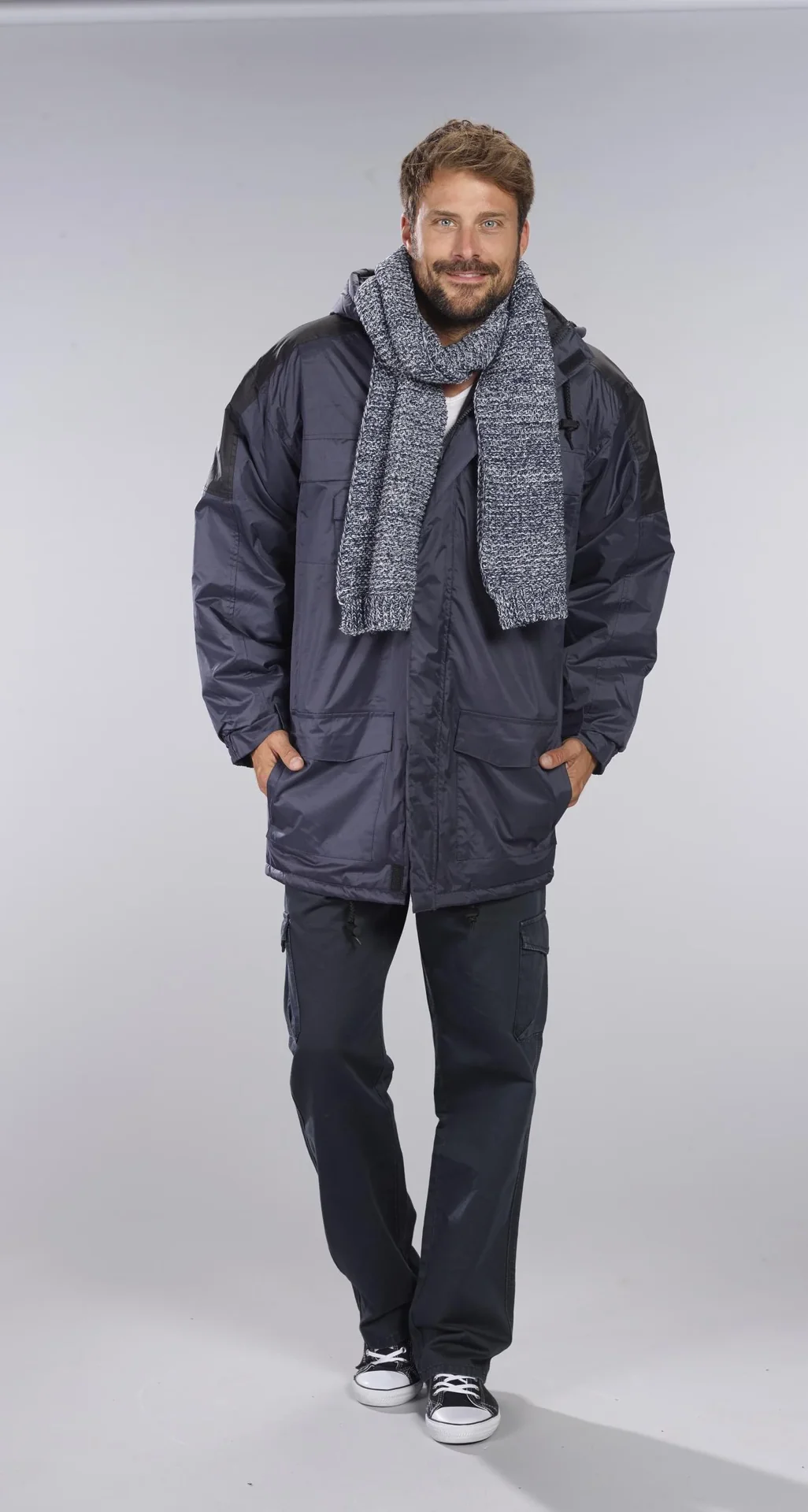 Thermoparka mit Kapuze, Farbe marine/schwarz, Gr. XL - 5
