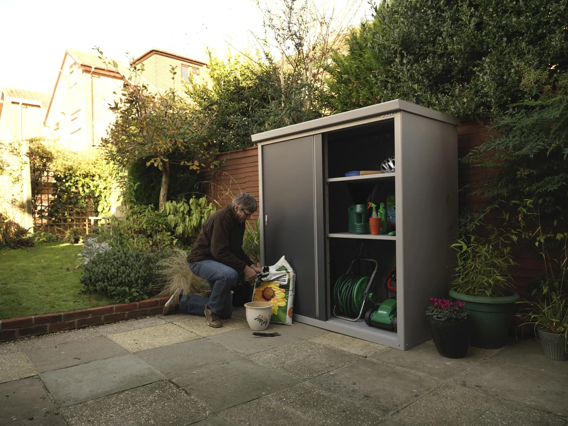 Garten- und Geräteschrank Guardian D63 - 2