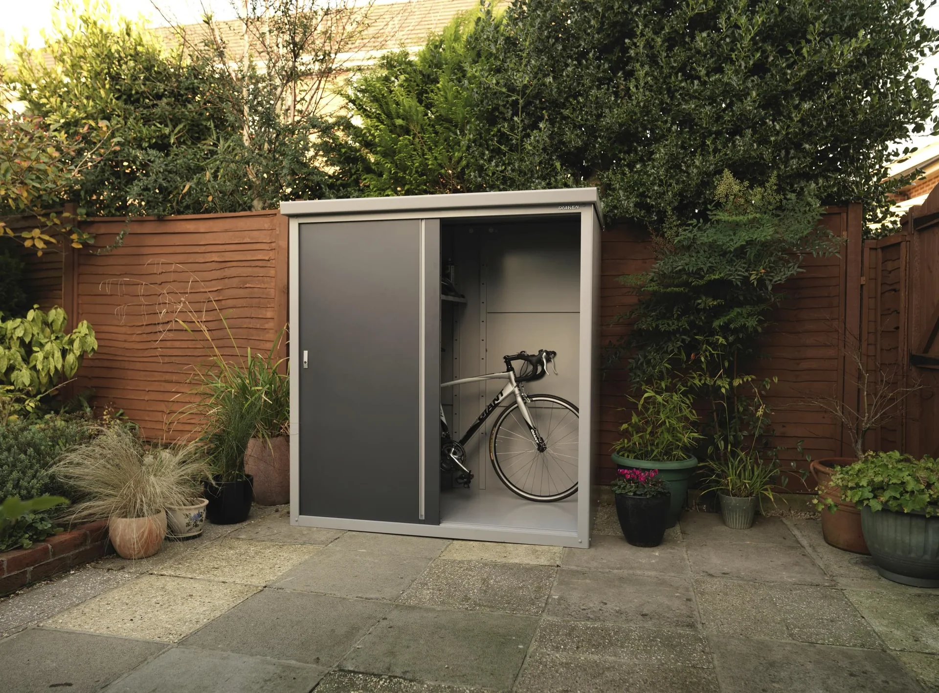 Garten- und Geräteschrank Guardian D63 - 3