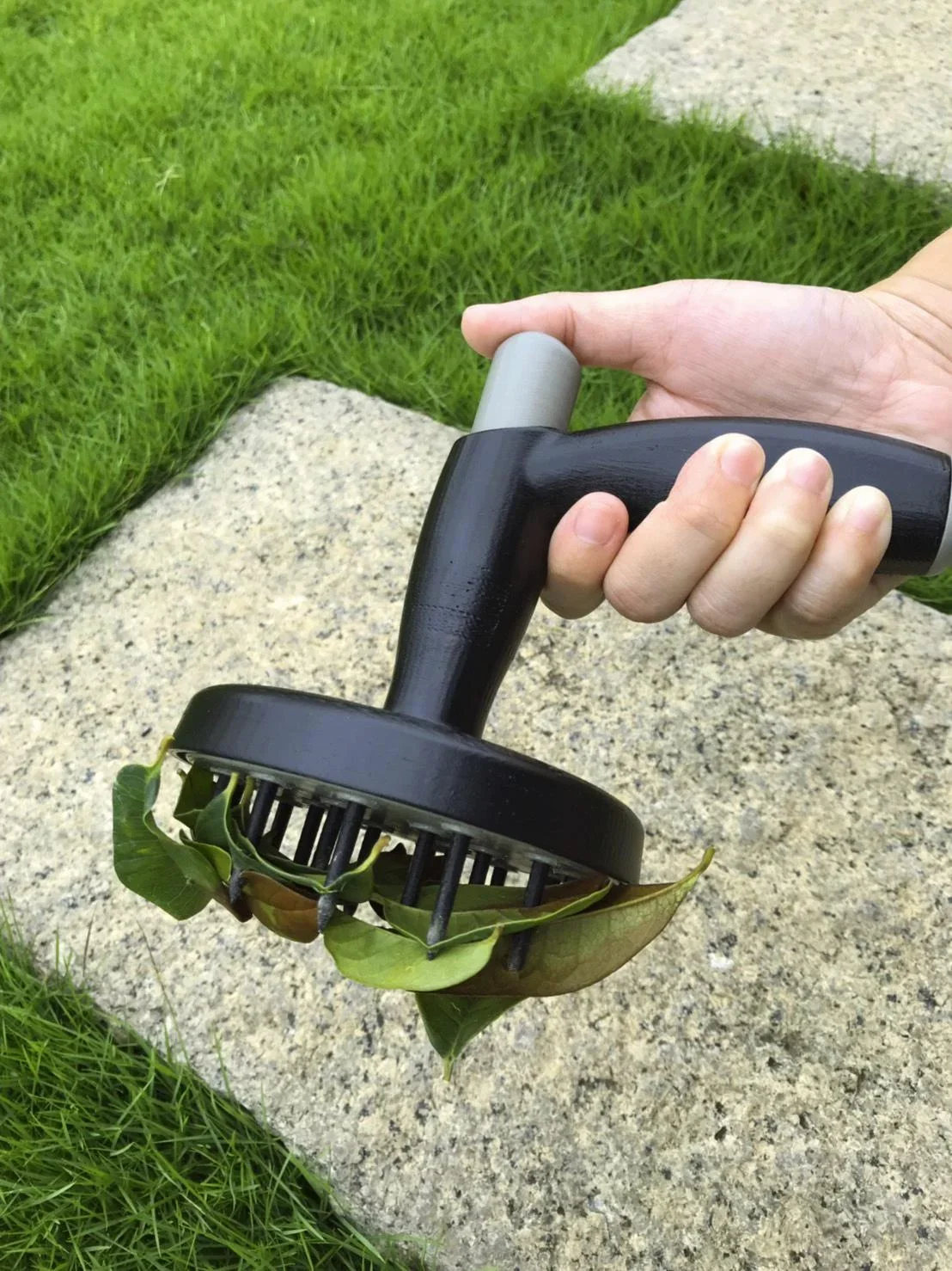Hand - Laubpicker schwarz - 5