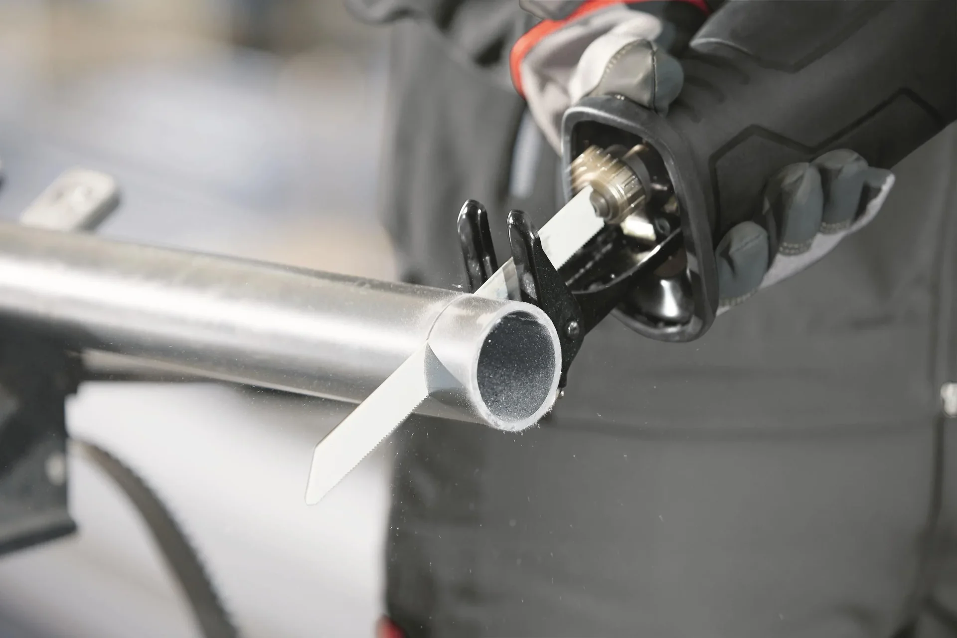 1100 Watt Universal-Säbelsäge RS 11-28 mit Gasgebeschalter - 3