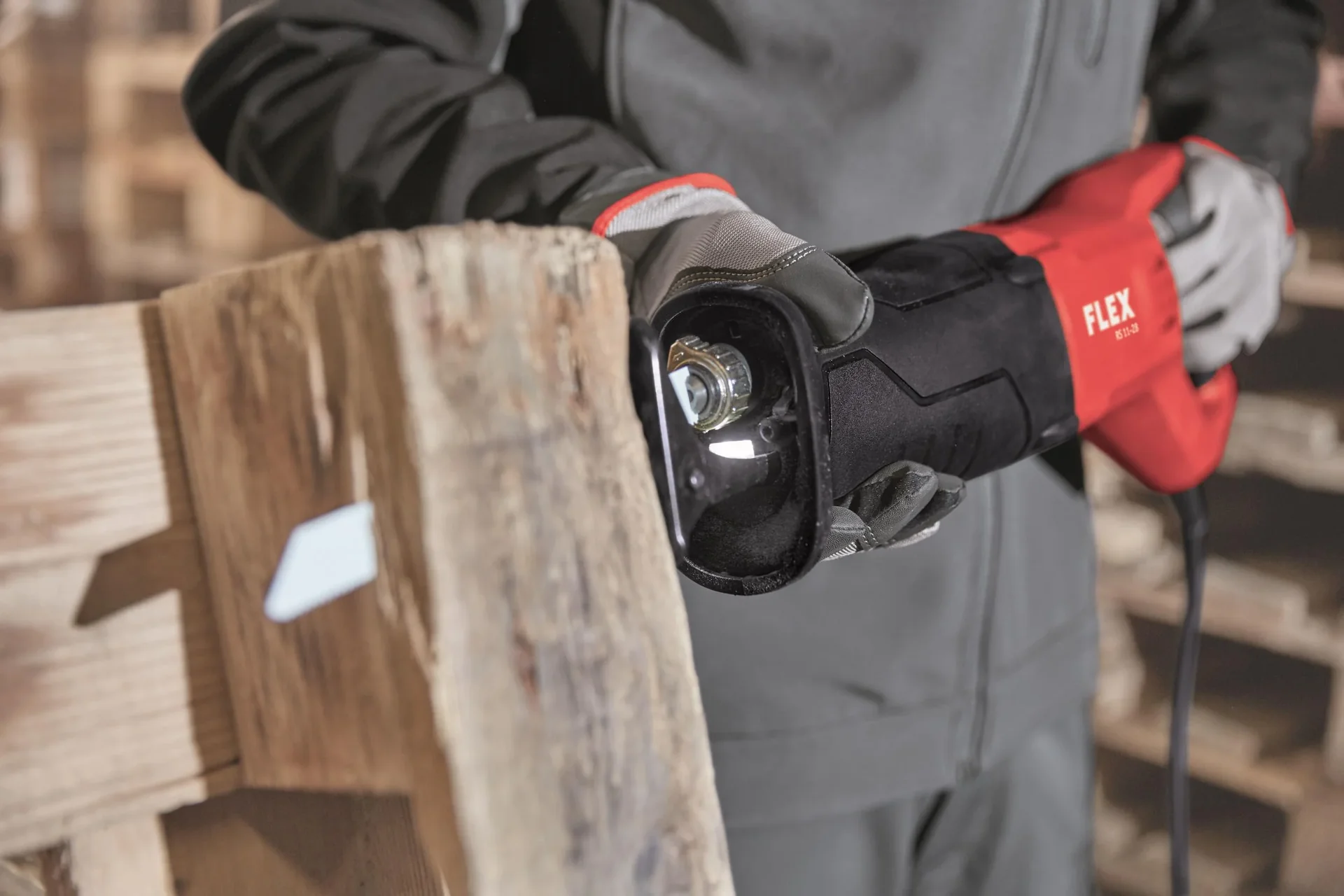 1100 Watt Universal-Säbelsäge RS 11-28 mit Gasgebeschalter - 5