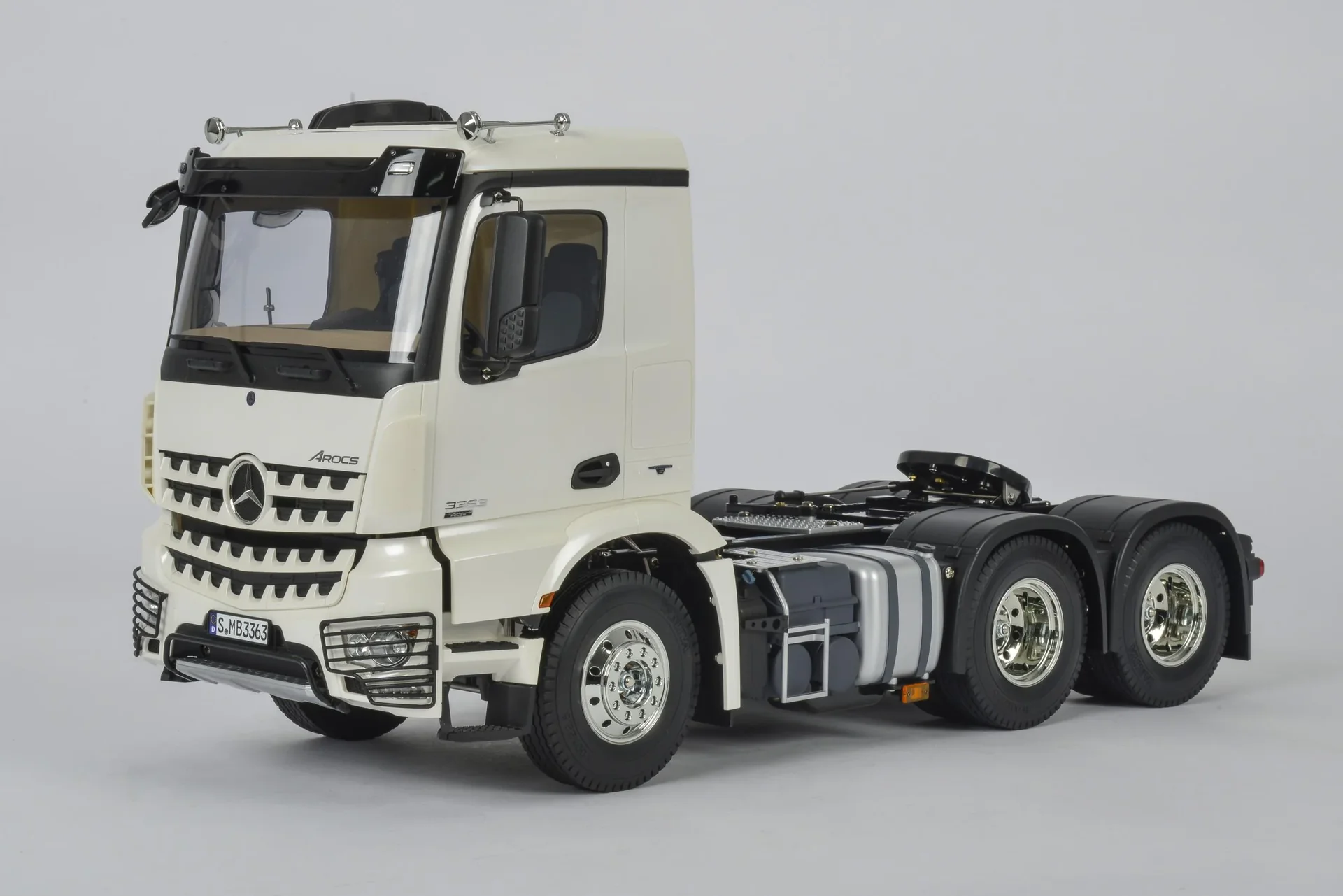 RC LKW Mercedes Benz Arocs 3363 6x4 ClassicSpace 1:14 - 0