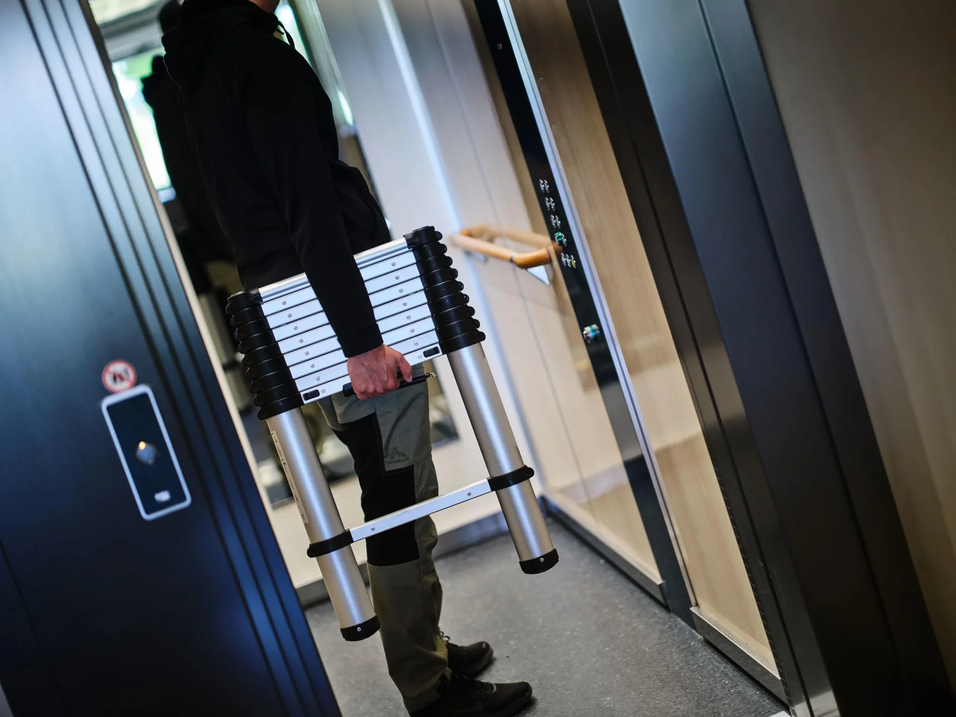 Teleskop-Anlegeleiter, AHW -Compastep L, 3,0 Meter - 1