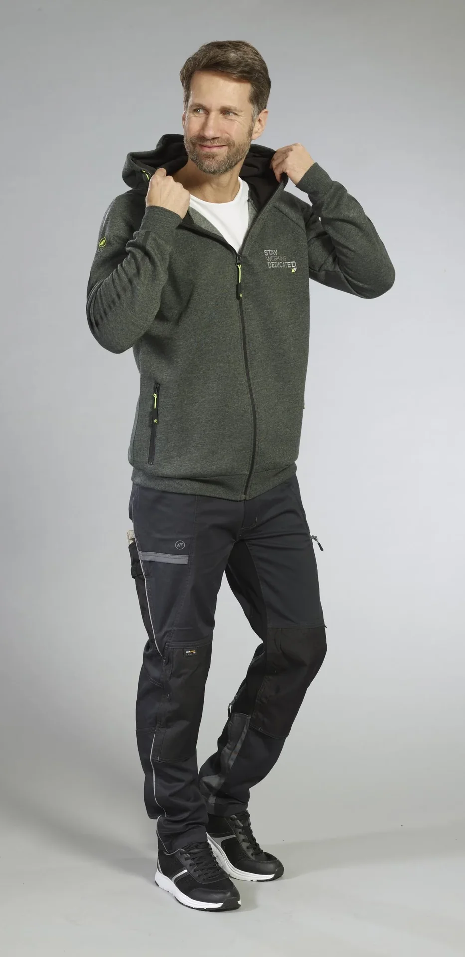 Sweatjacke mit Kapuze, Farbe grün/schwarz, Gr.M - 4