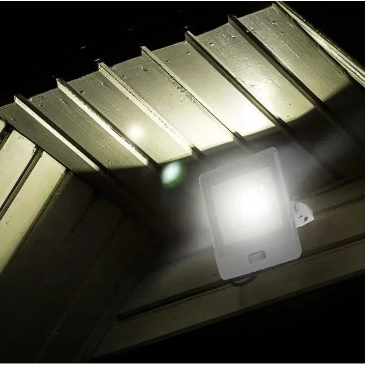 VT-138S LED-Flutlicht mit Sensor - 30 W - 2340 Lm - 3000K - Weiß - 6