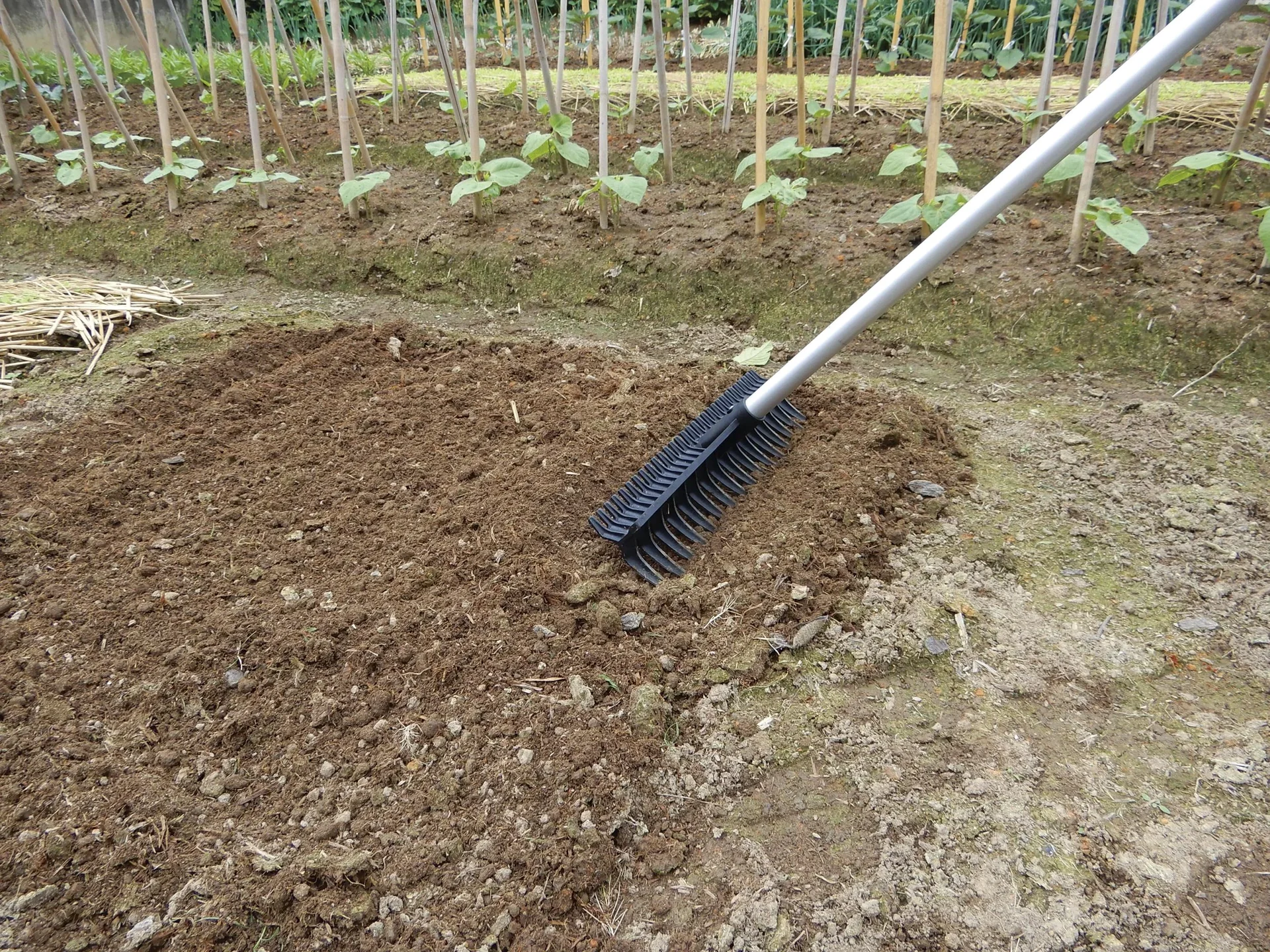 2 in 1 Garten-Rechen XXL - 2