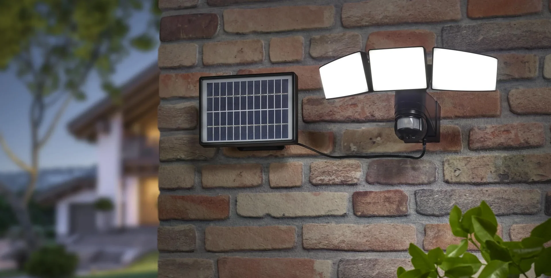 Solar LED Fluter, 15 Watt mit Bewegungsmelder - 1