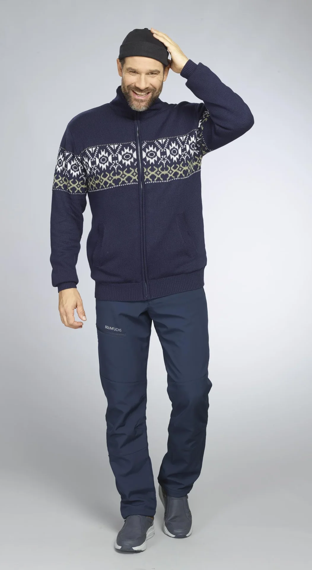 Strickjacke gefüttert, Farbe navy/grün, Gr.M - 5