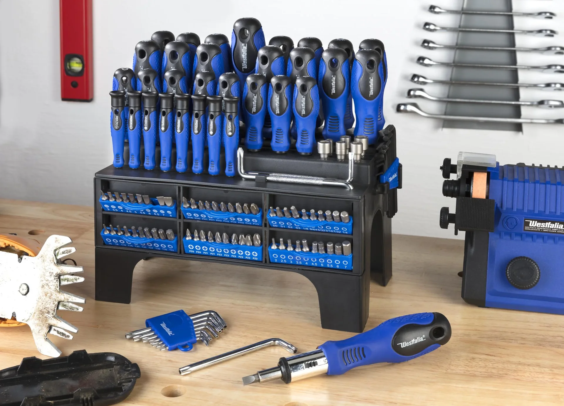 Schraubendreher- und Bit-Satz mit Halterung 116-teilig - 4