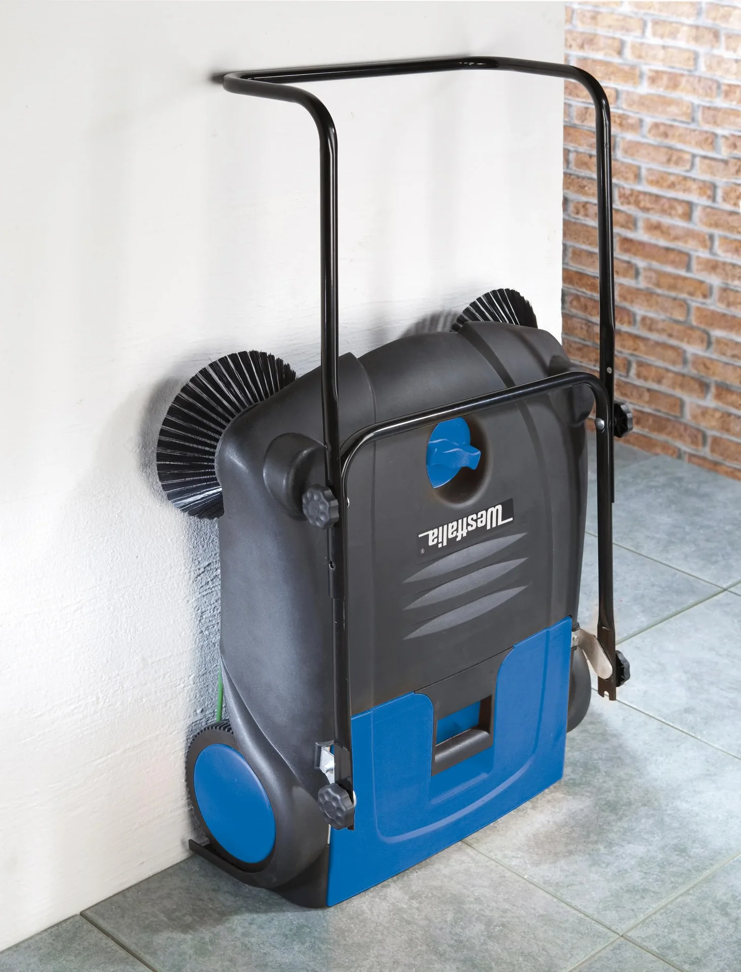 Kehrmaschine, 70 cm Arbeitsbreite, 14 Liter Schmutzbehälter - 0