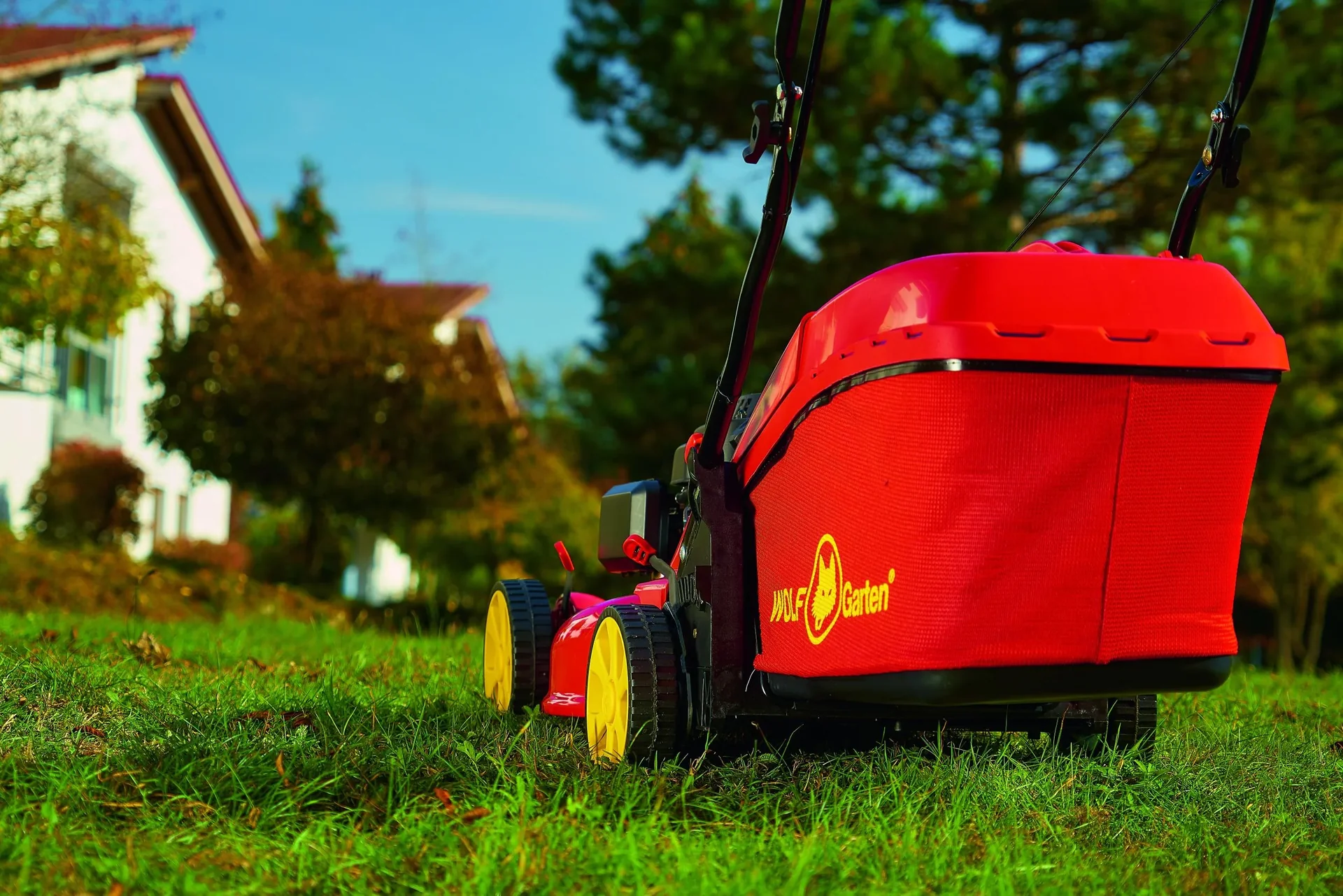 Benzin-Rasenmäher mit Radantrieb - A 5300 A - 1