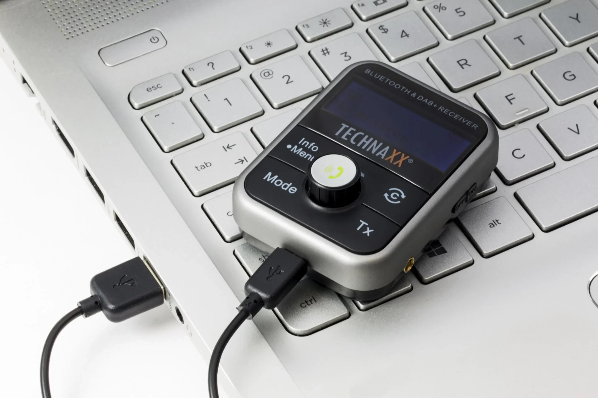 DAB+ und FM Bluetooth Transmitter mit Freisprechfunktion, Ladefunktion, Radio und MP3-Player - 1