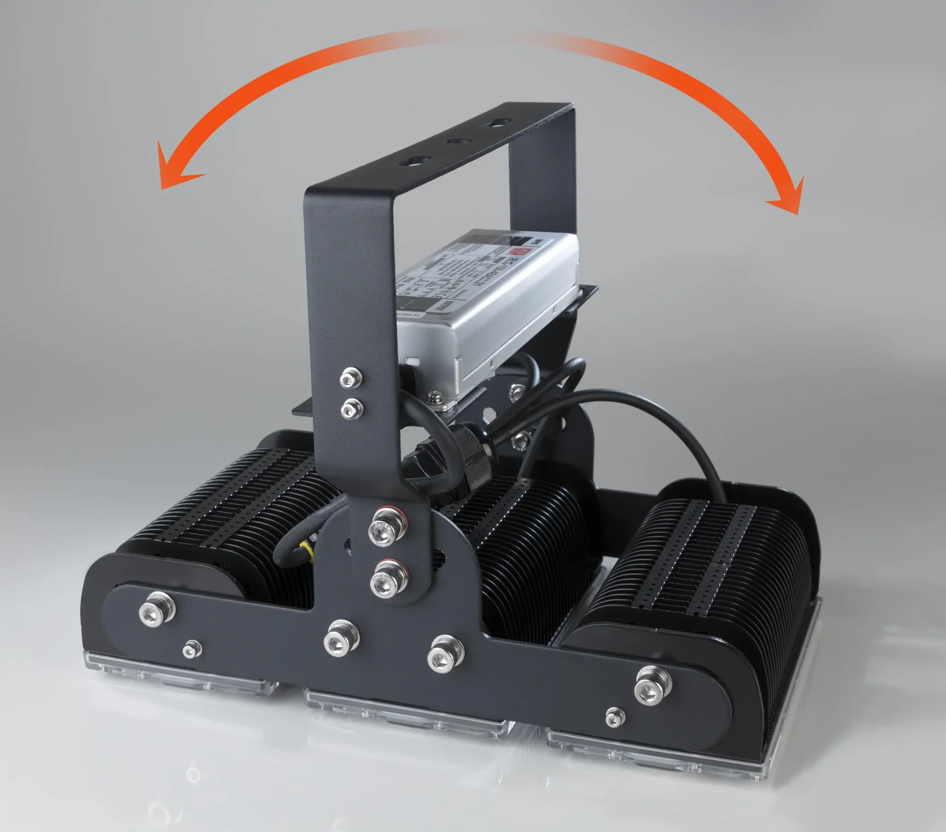 150 W Multi LED Stall Leuchte, 3 Module 19.500 Lumen, IP65 / D- Kennzeichen - 1