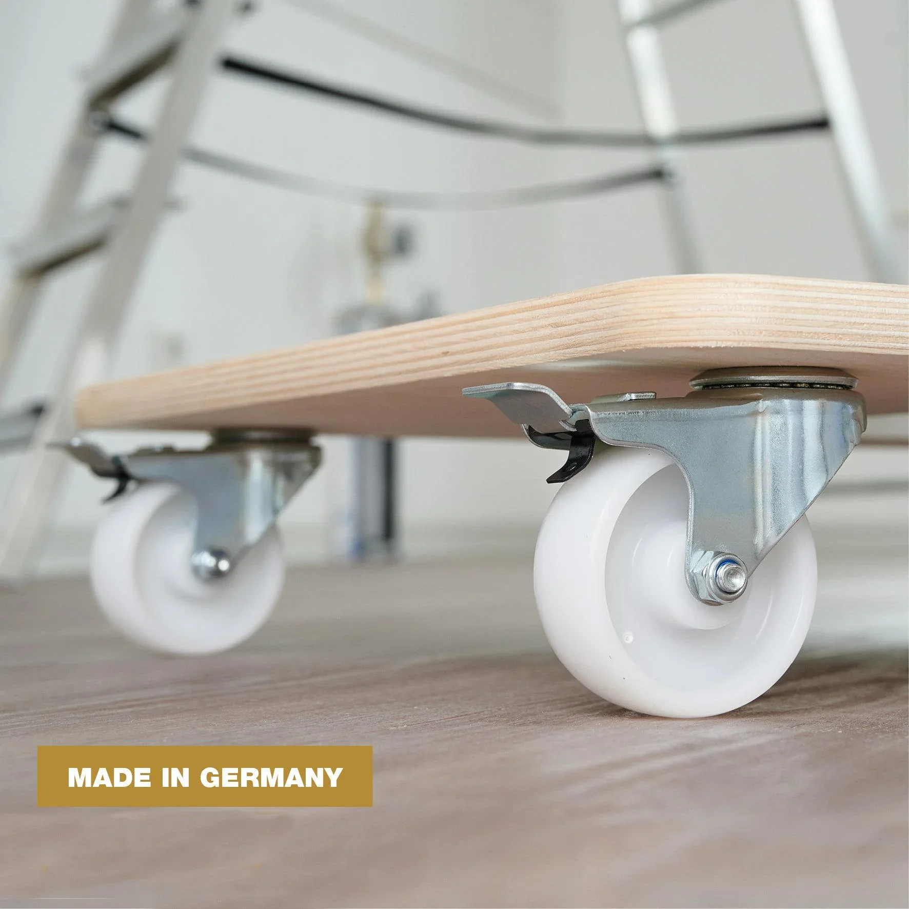 Transporthilfe MM 1116, 59 x 49 x 11 cm, harte Rollen Ø 75 mm, Rollenlager, 2 Bremsen, Multiplex FSC®, Tragkraft 250 kg - 6