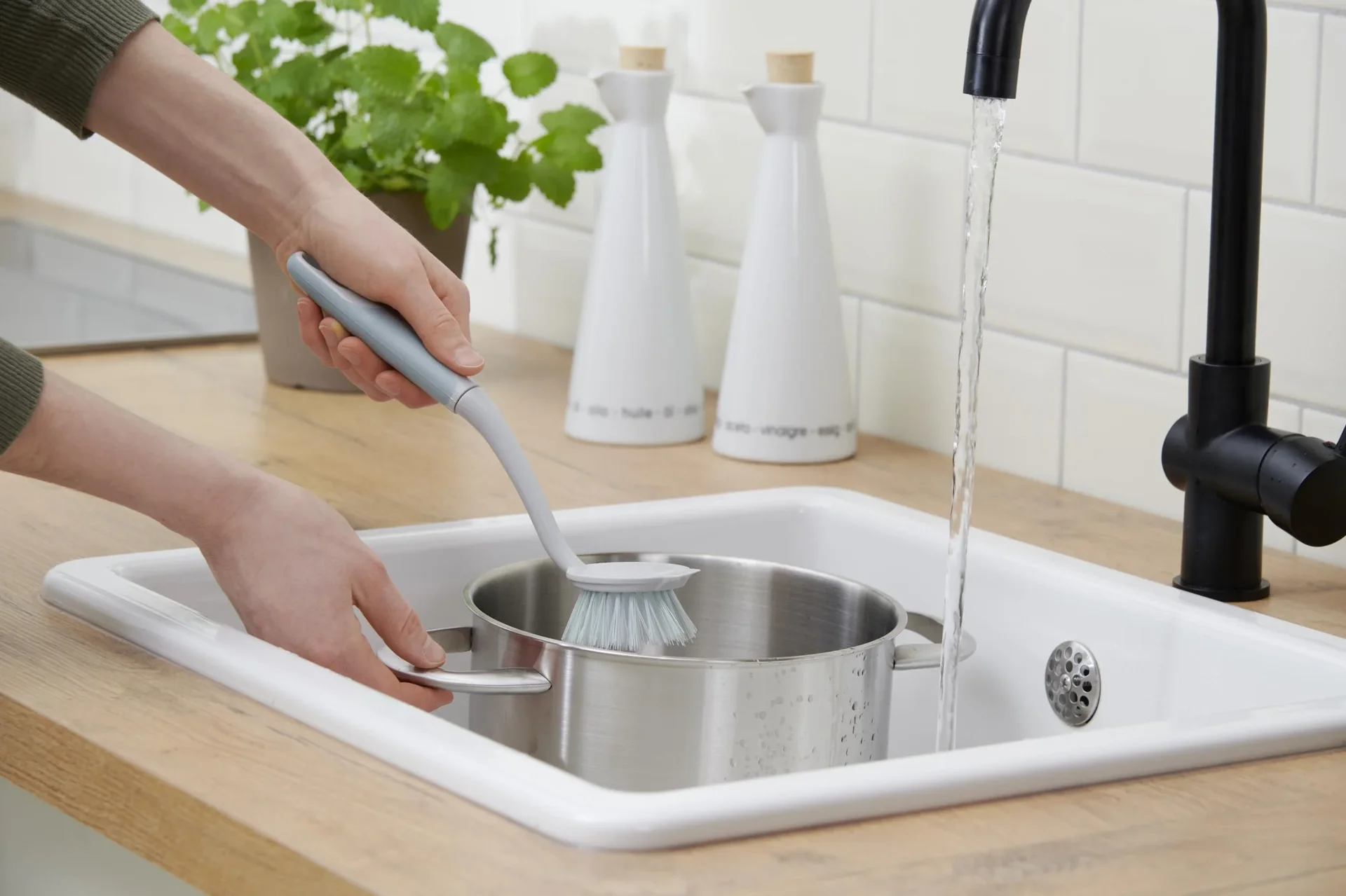 Profi-Reinigungsset, Kehrset, Spülbürste, Reinigungsbürste, Fensterabzieher, 5-teilig - 1