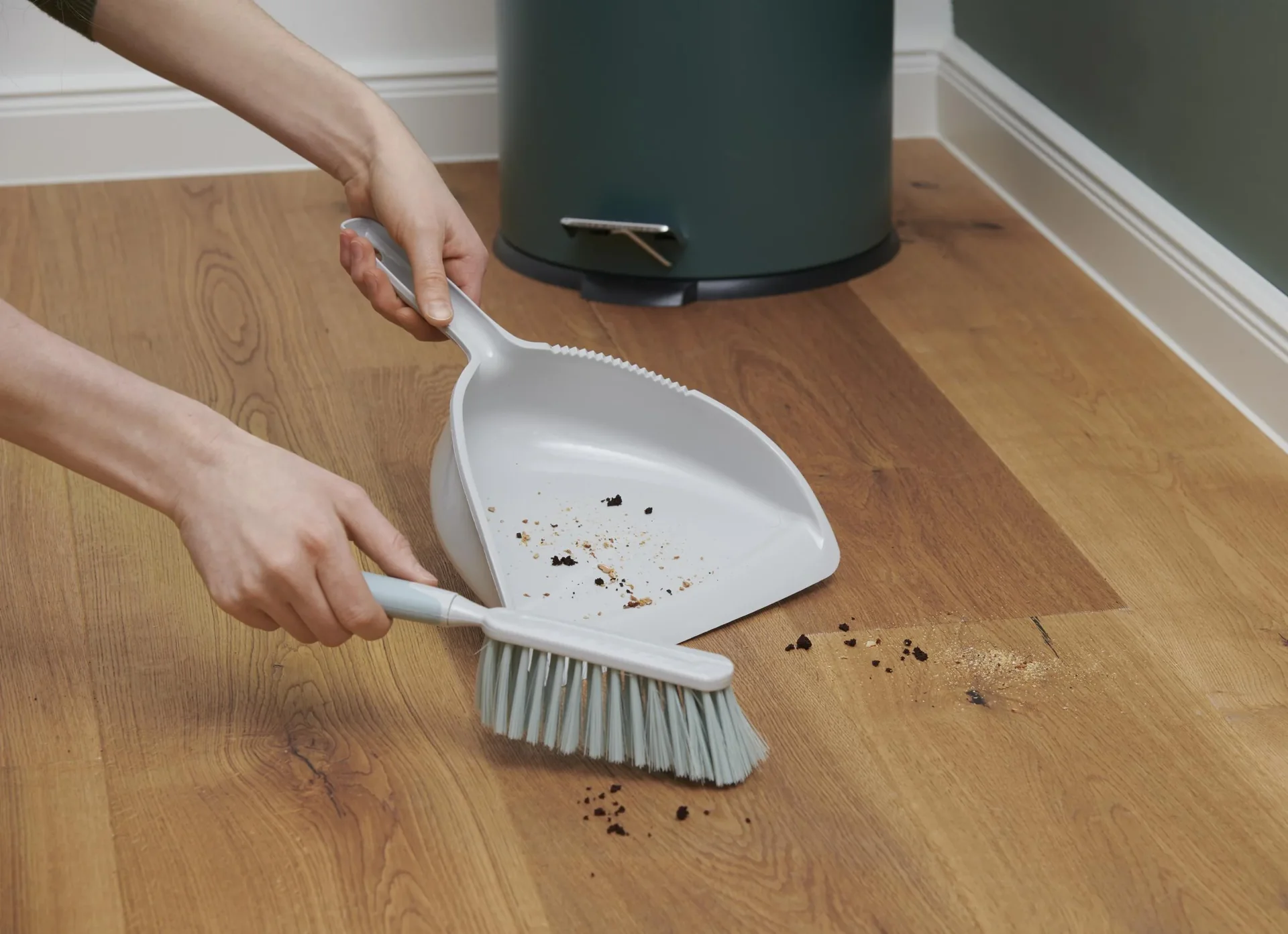 Profi-Reinigungsset, Kehrset, Spülbürste, Reinigungsbürste, Fensterabzieher, 5-teilig - 4