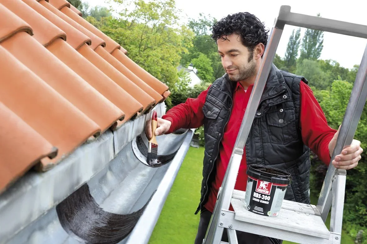 Dicht- u. Schutzanstrich, flexibler Universalanstrich, schwarz, 1 L-Eimer - 1