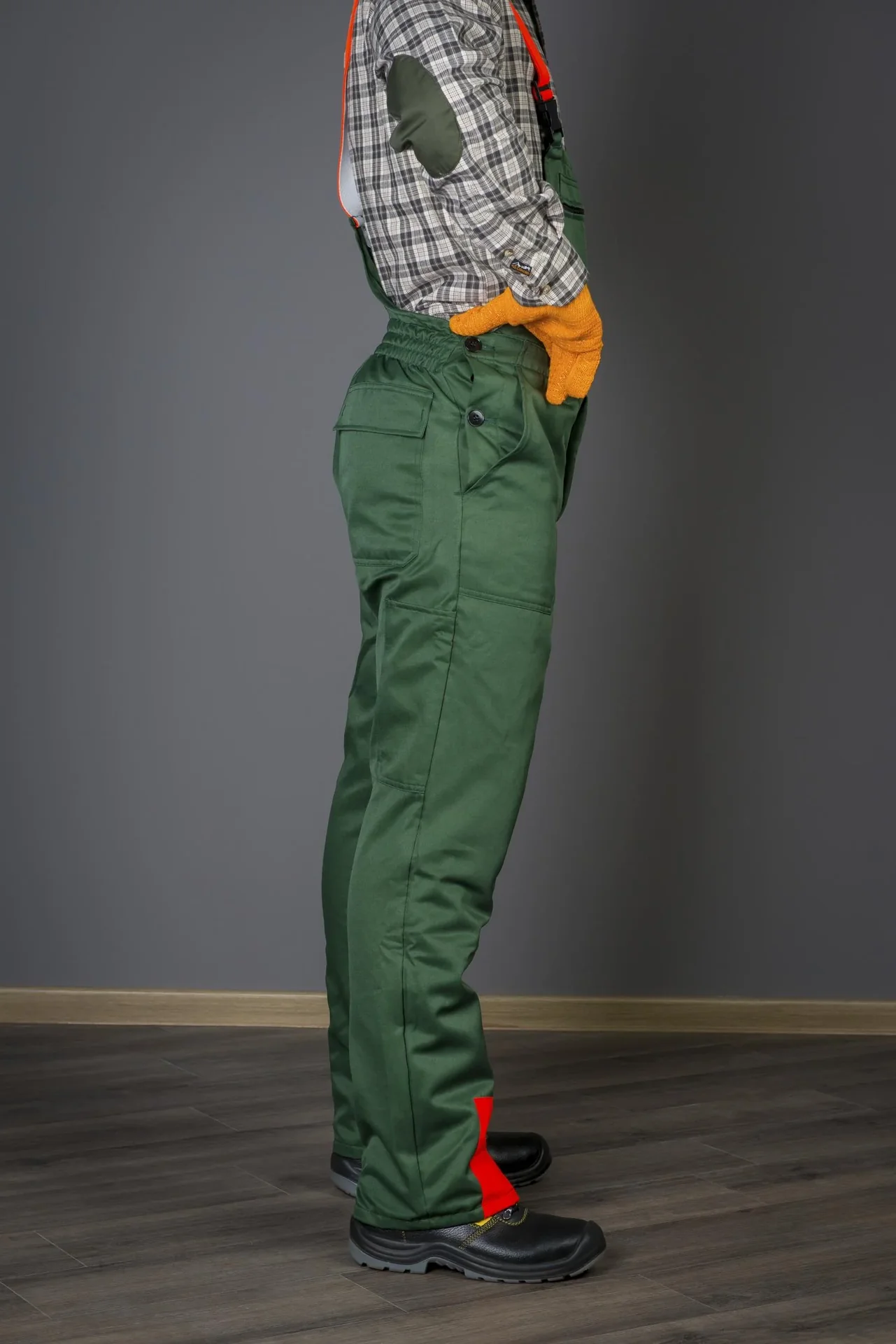 Schnittschutz Sicherheits Starter Set: Hose Gr.54, Helm, Handschuhe - 1