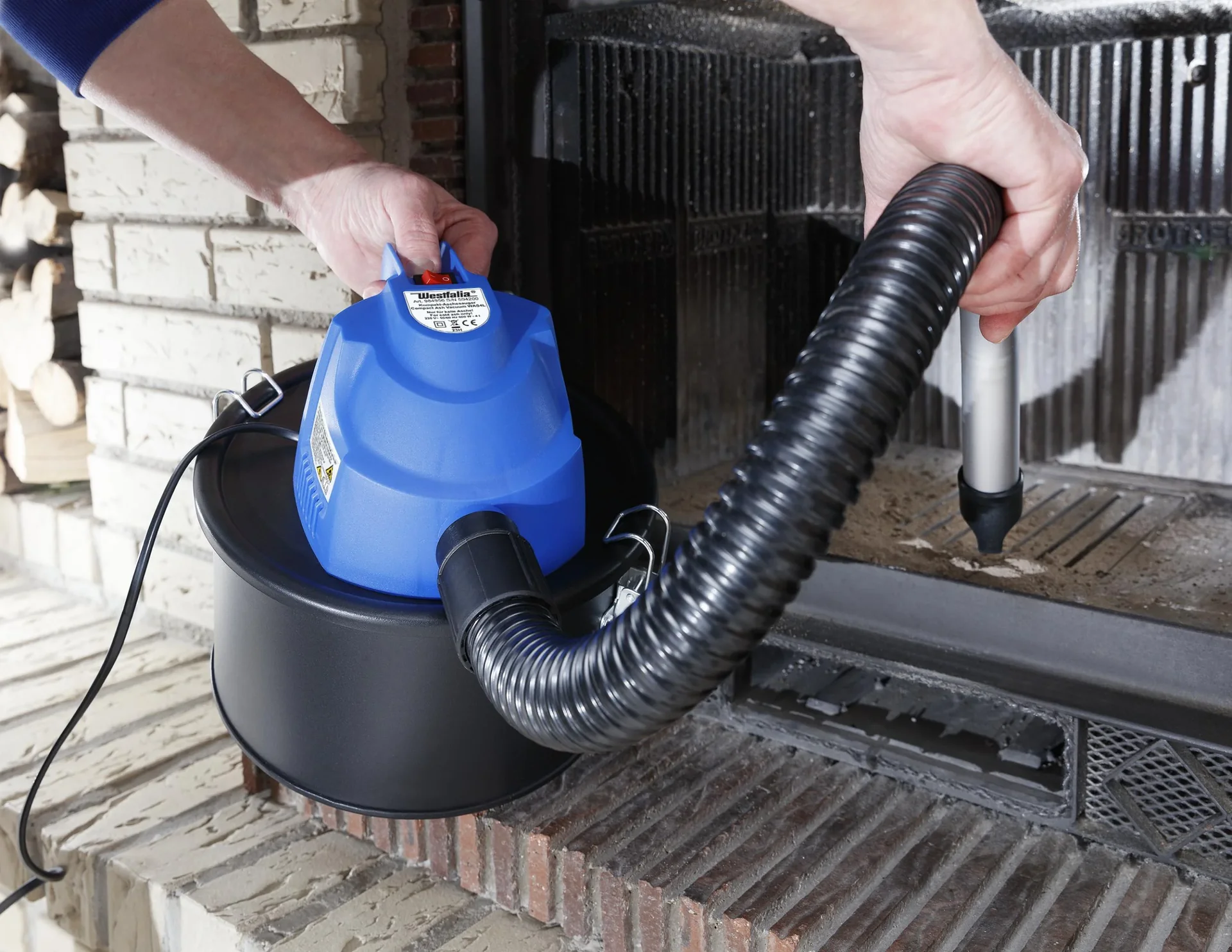 Kompakt Aschesauger WAS4L, 4 Liter, 600 Watt - 1