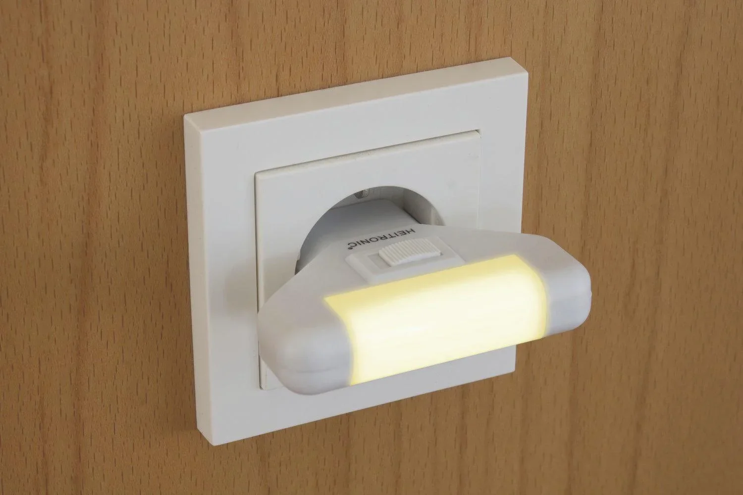 LED Nachtlicht mit Schalter und 5 LEDs, 1 Watt - 1