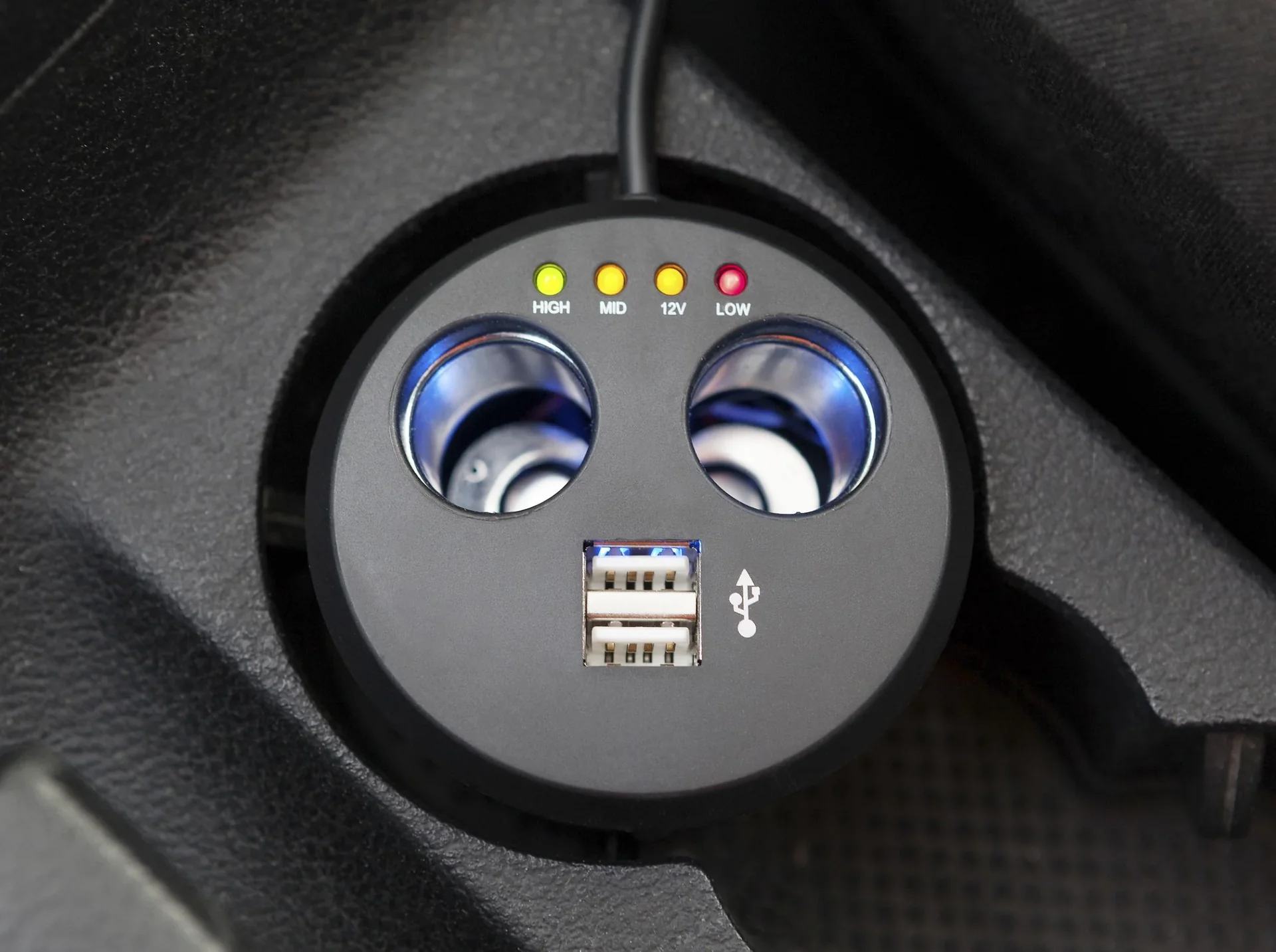 KFZ Multisteckdose mit USB Doppelanschluss, 12 Volt - 3