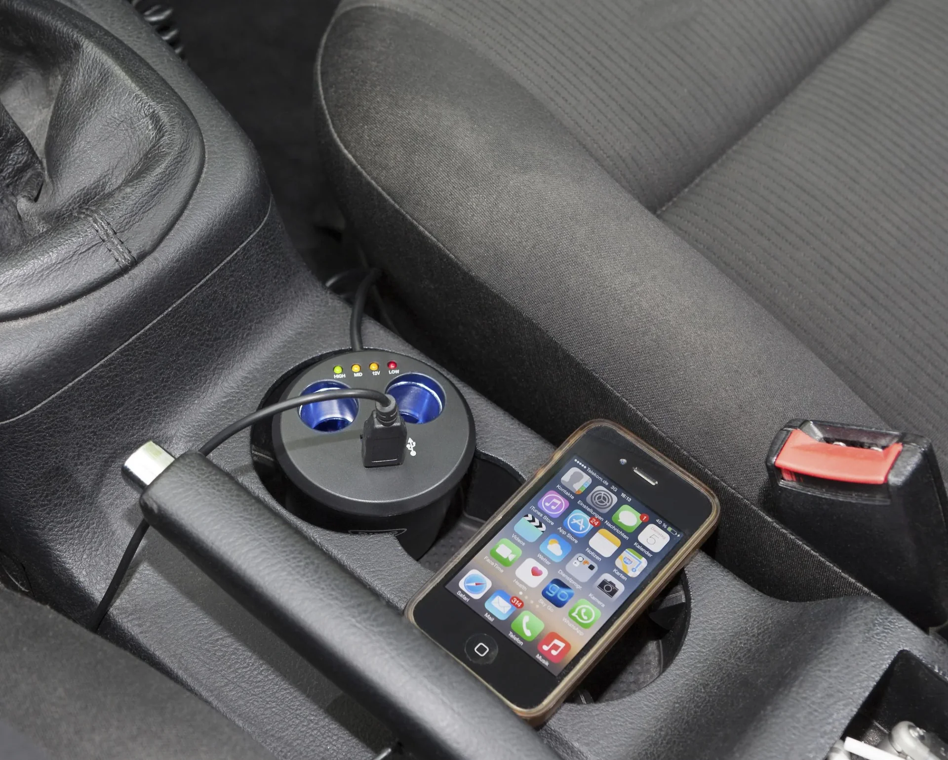 KFZ Multisteckdose mit USB Doppelanschluss, 12 Volt - 4