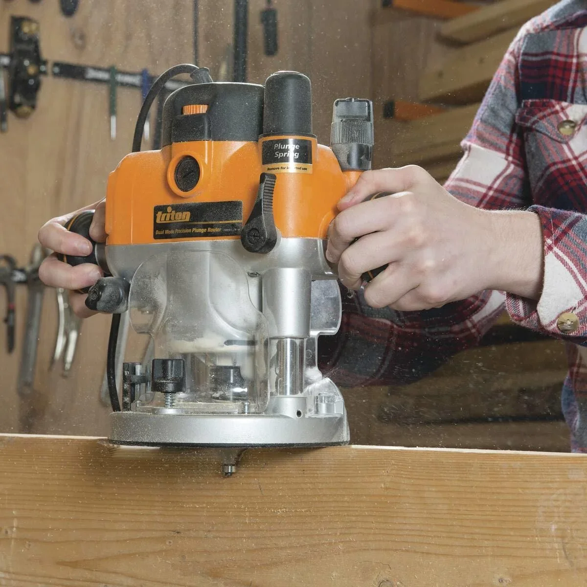 Präzisionsfräse mit Doppelfunktion - 2400 W - Angriffstiefenbereich: 0 - 68 mm - 4