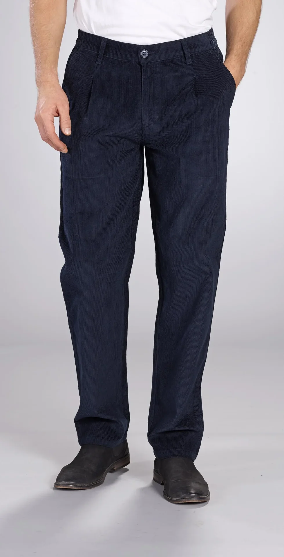 Cordhose, Farbe marine, Gr. 48 - 9