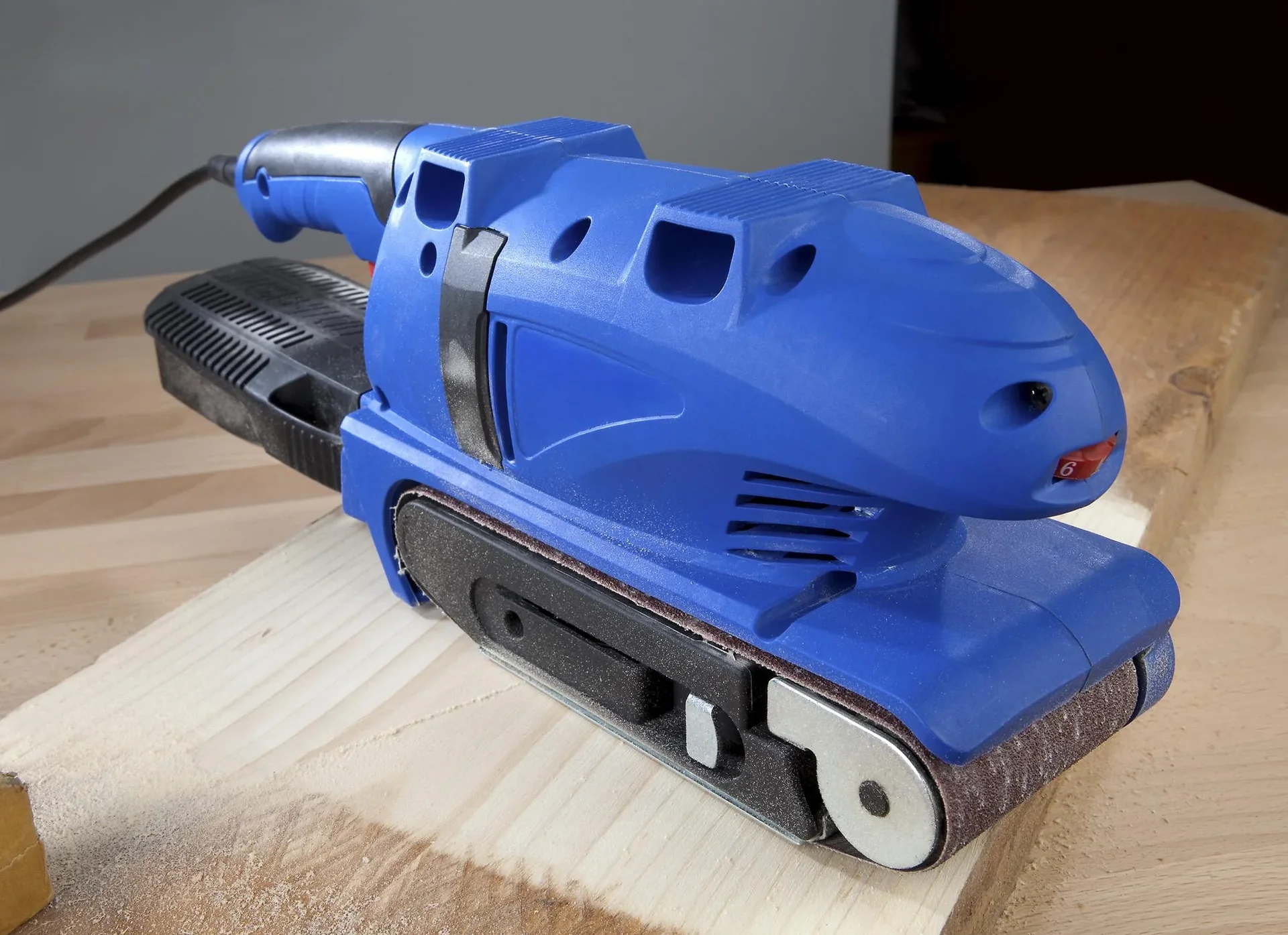 Bandschleifer 600 W - 2 Funktionen - 1