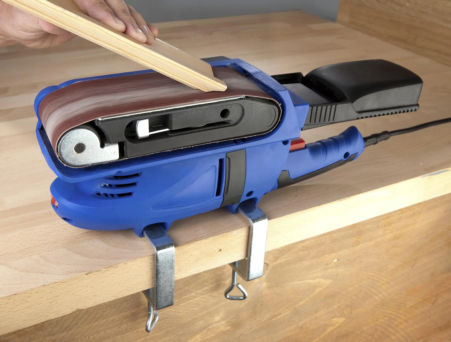 Bandschleifer 600 W - 2 Funktionen - 2