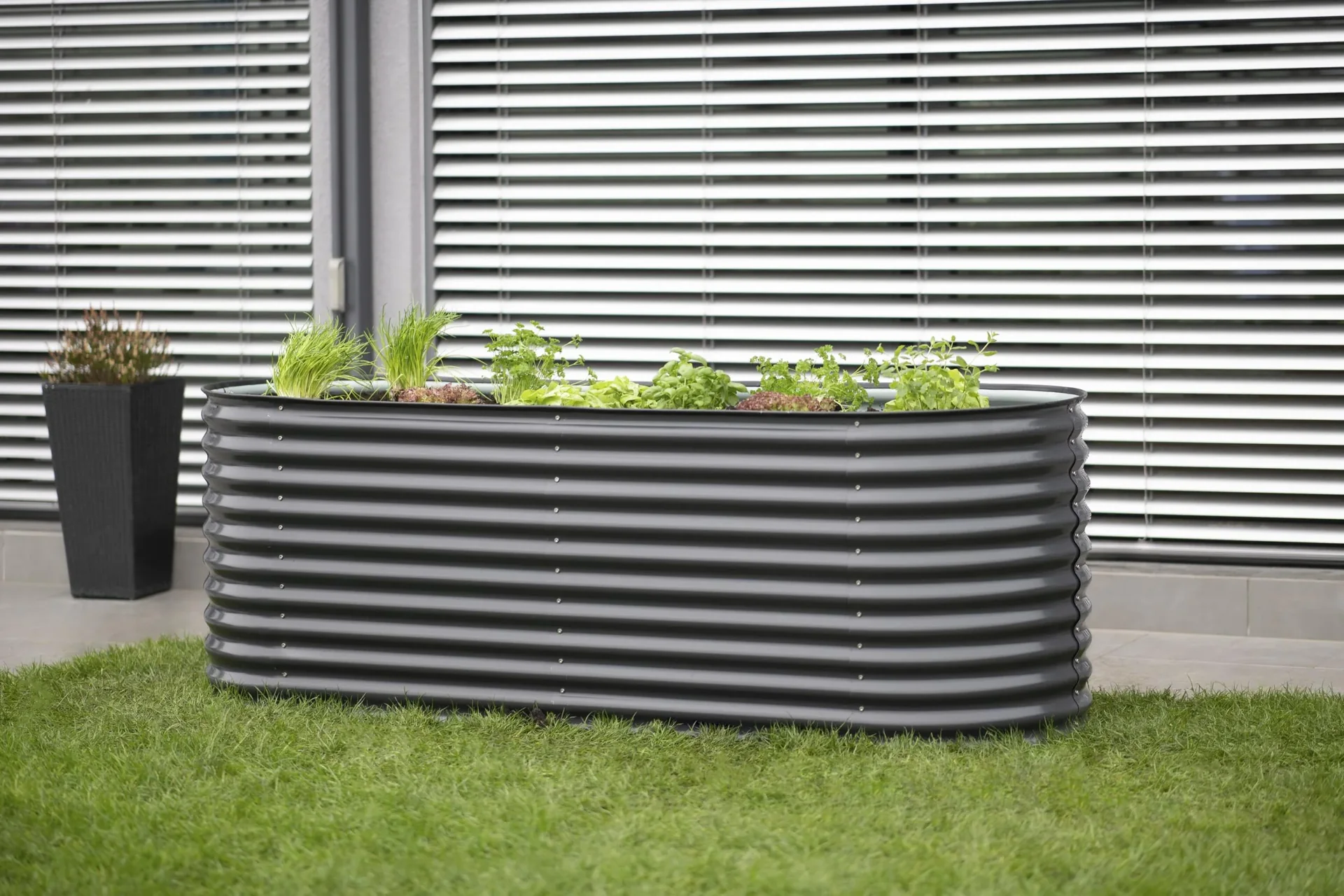 Metall Hochbeet Oval anthr. 240 x 80 x 82 cm - 10